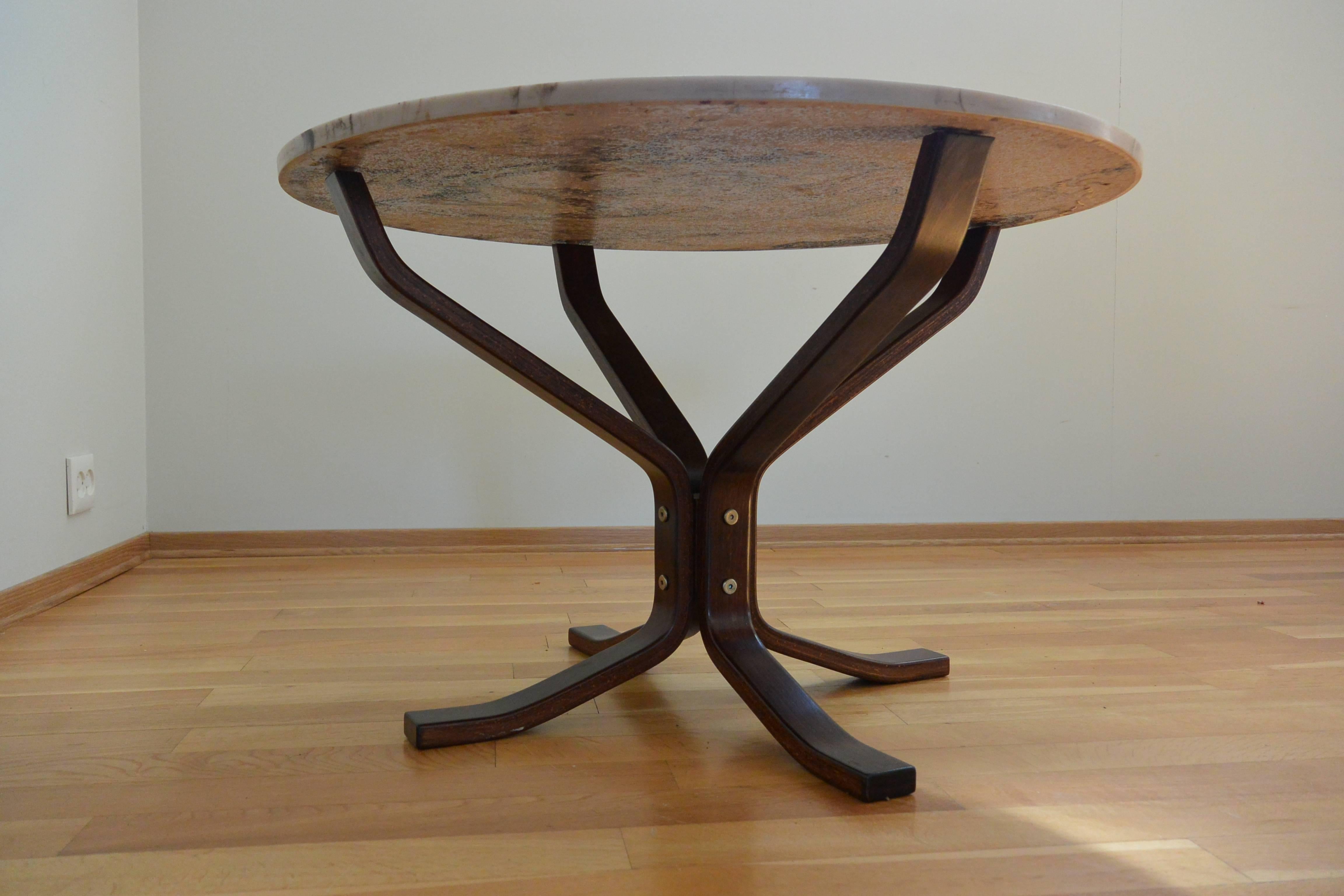 Late 20th Century Marble Composite Falcon Table Sigurd Ressell Vatne Mobler Norway For Sale