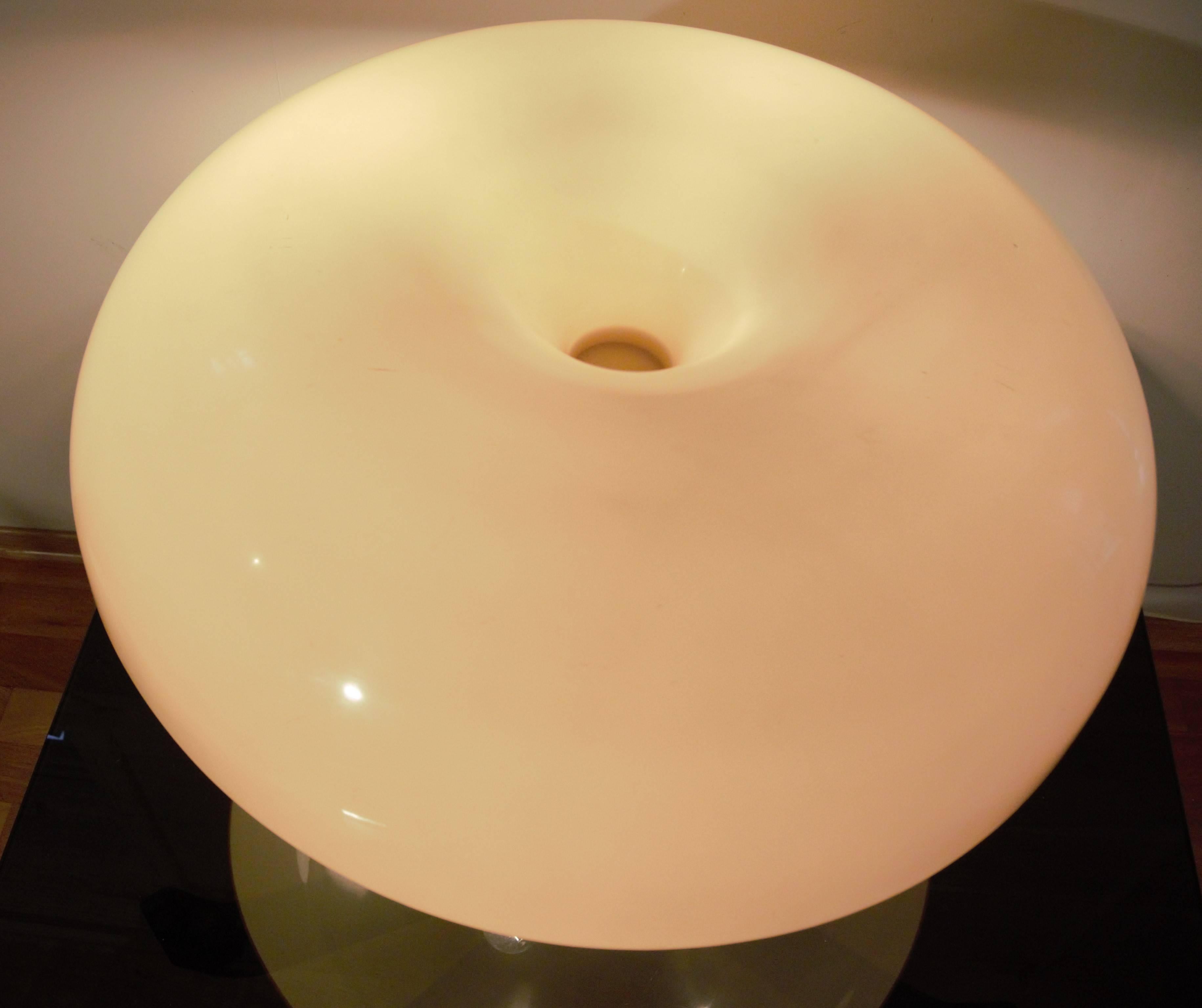 Mid-Century Modern Nesso Lamp Artemide Designed by Giancarlo Mattioli