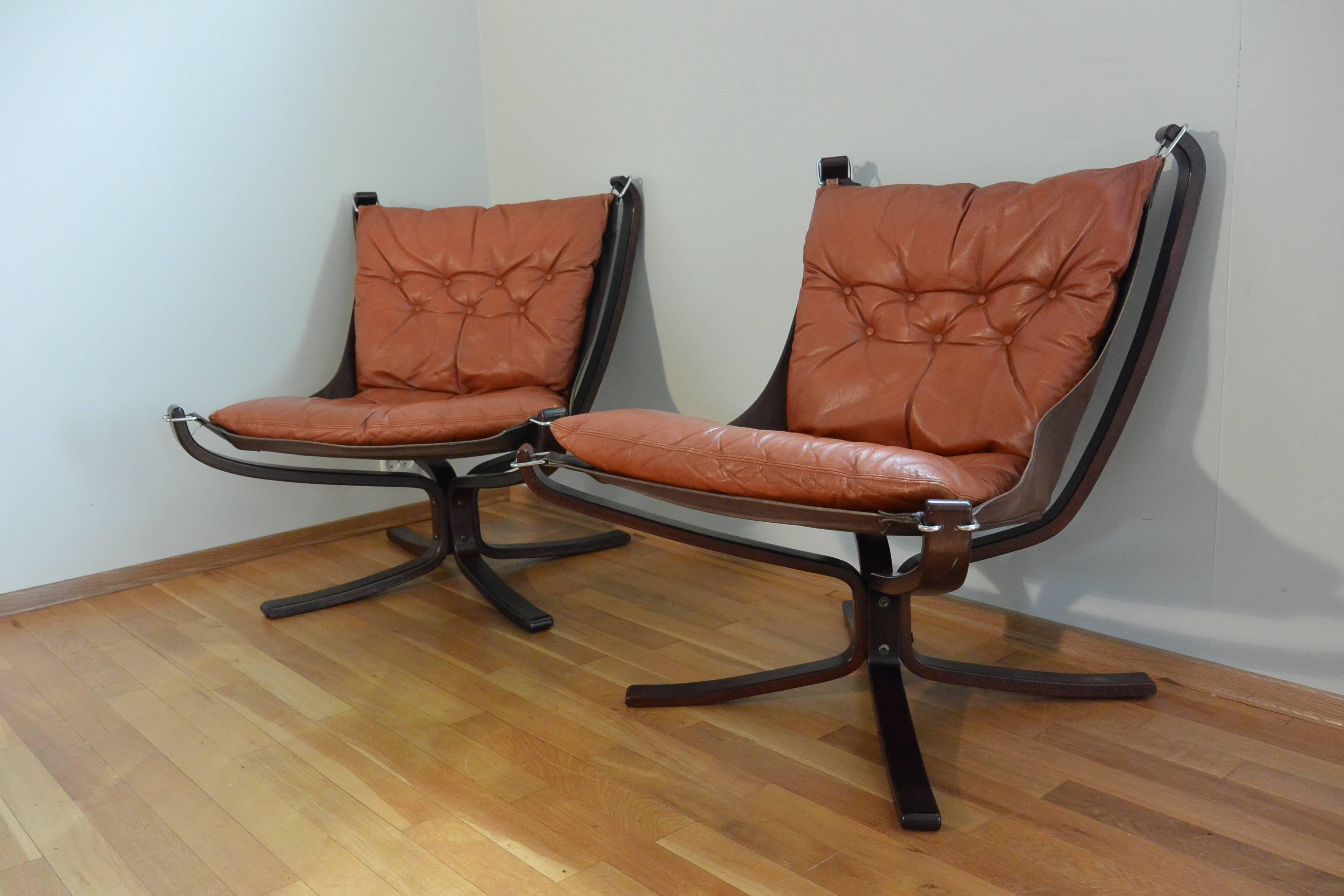 Scandinavian Modern Cognac Falcon Chair Set of Four Vatne Mobler Norway