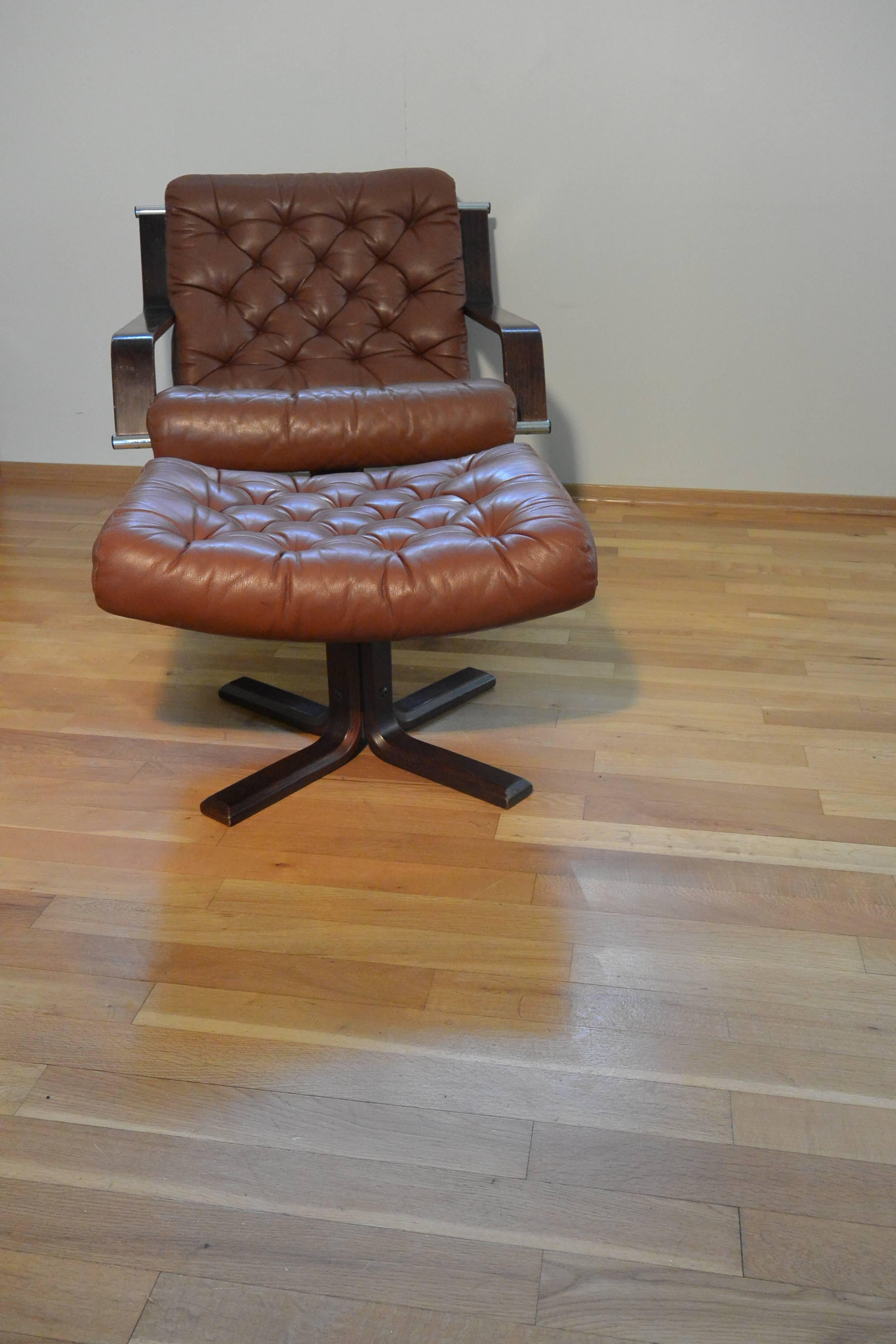 Laminated Rare Cognac Leather Norwegian Woodman Swivel Chair by Sigurd Ressell For Sale