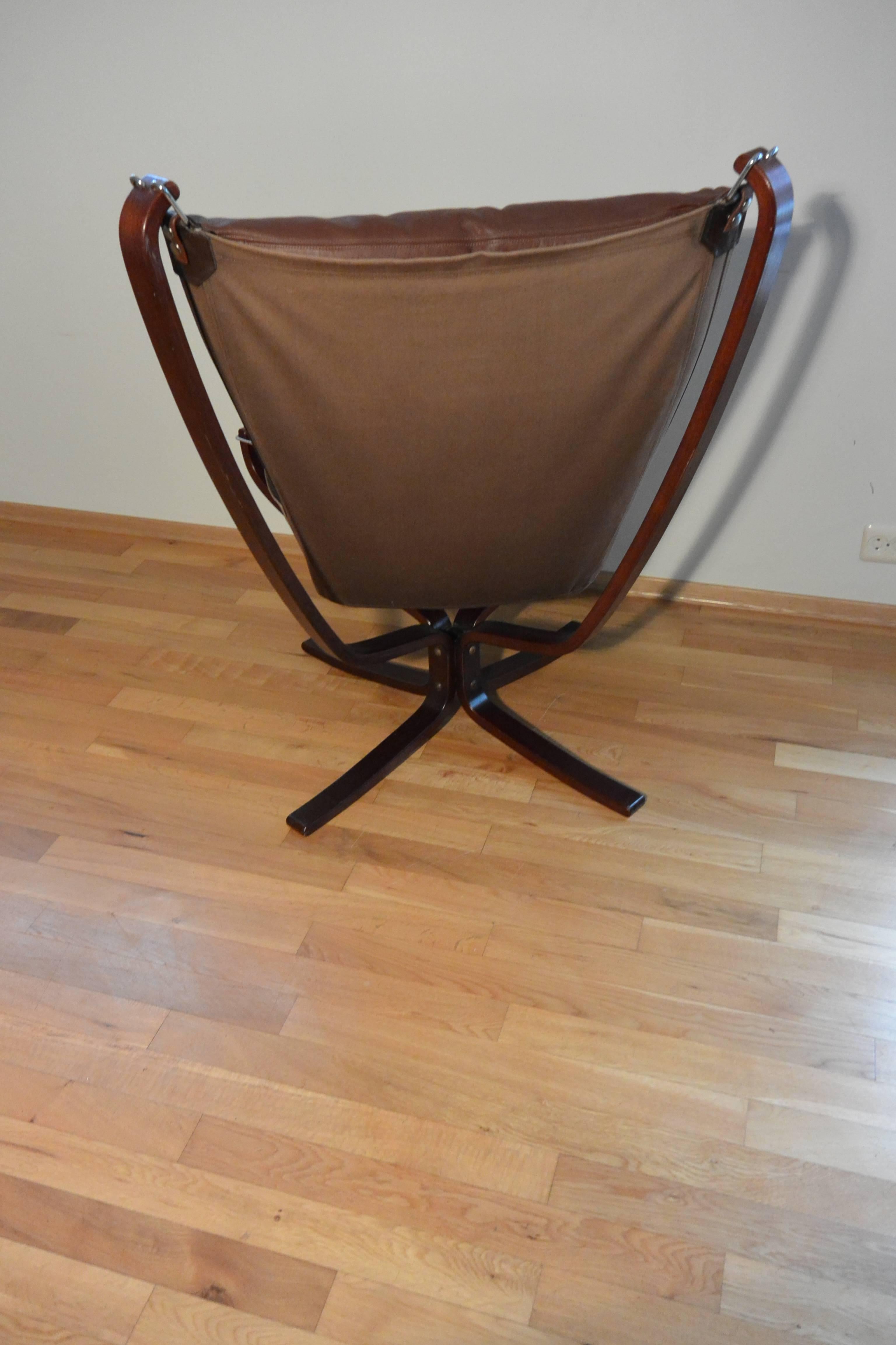 Rosewood Chestnut Brown Falcon Chair Vintage Norwegian Design For Sale