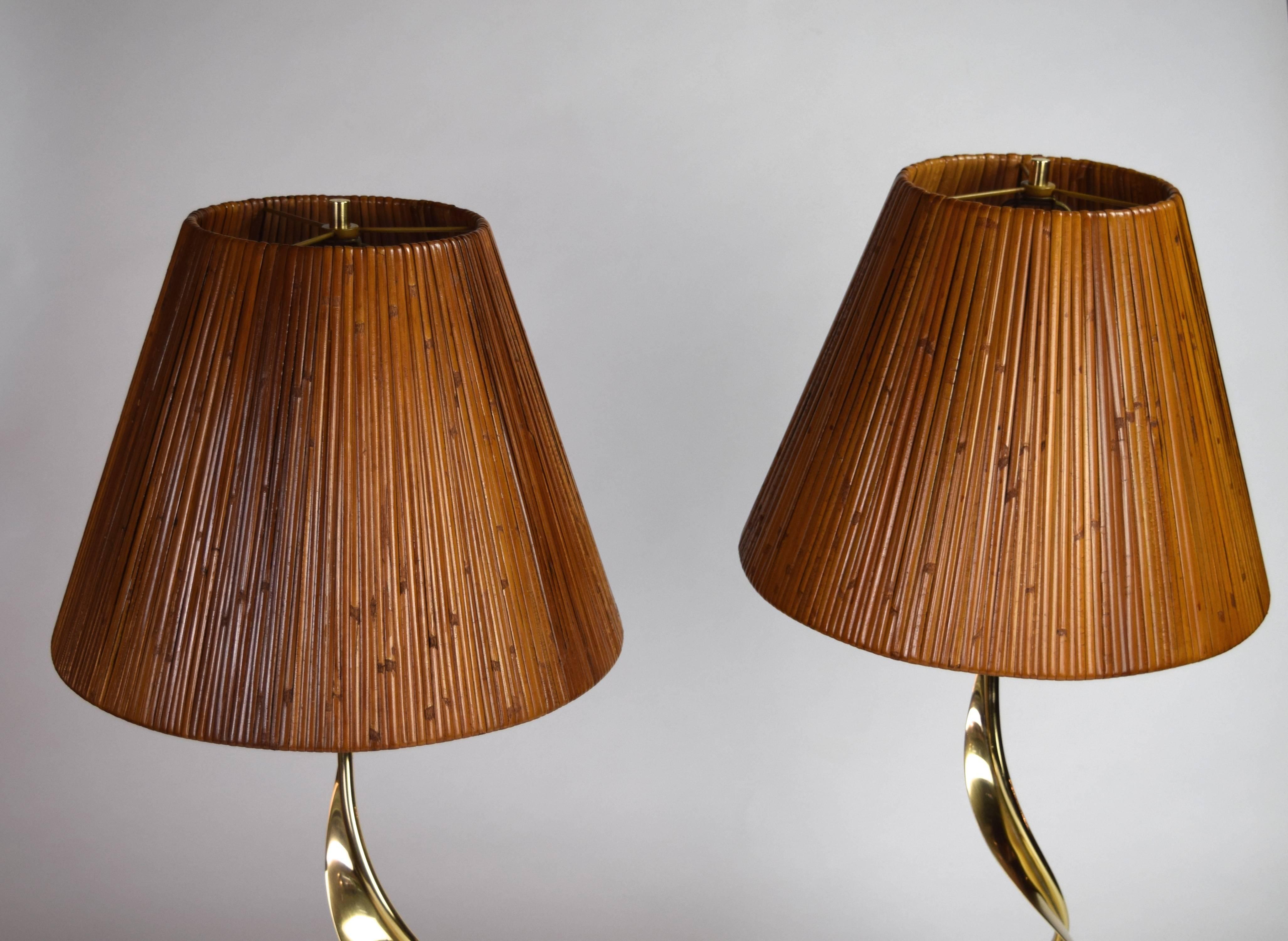Pair of Brass Spiral Lamps with Bamboo Shades In Good Condition In New York, NY