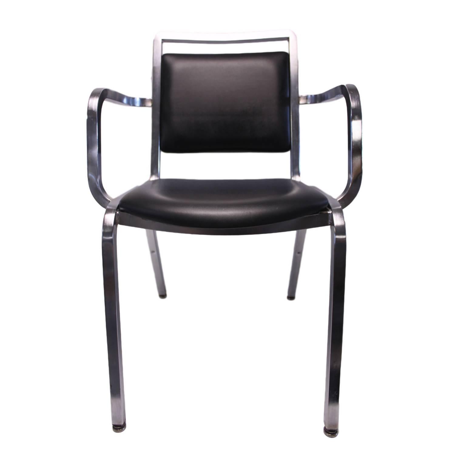 American Set of Eight Mid-Century Modern Emeco Model 1814 Chrome / Vinyl Dining Chairs
