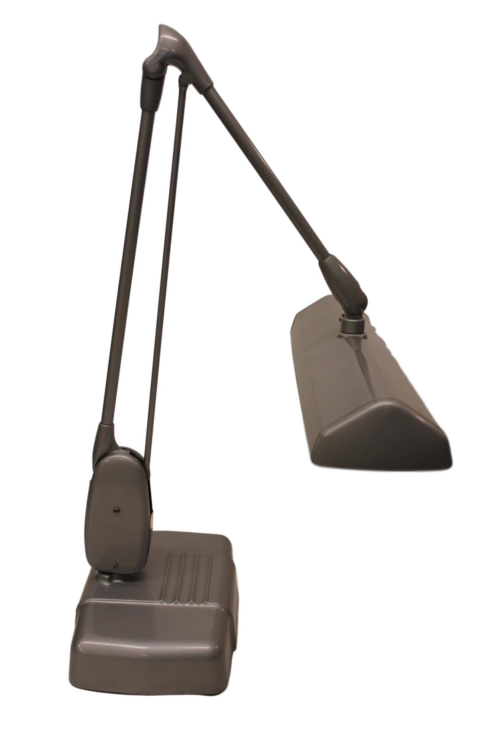 vintage dazor desk lamp