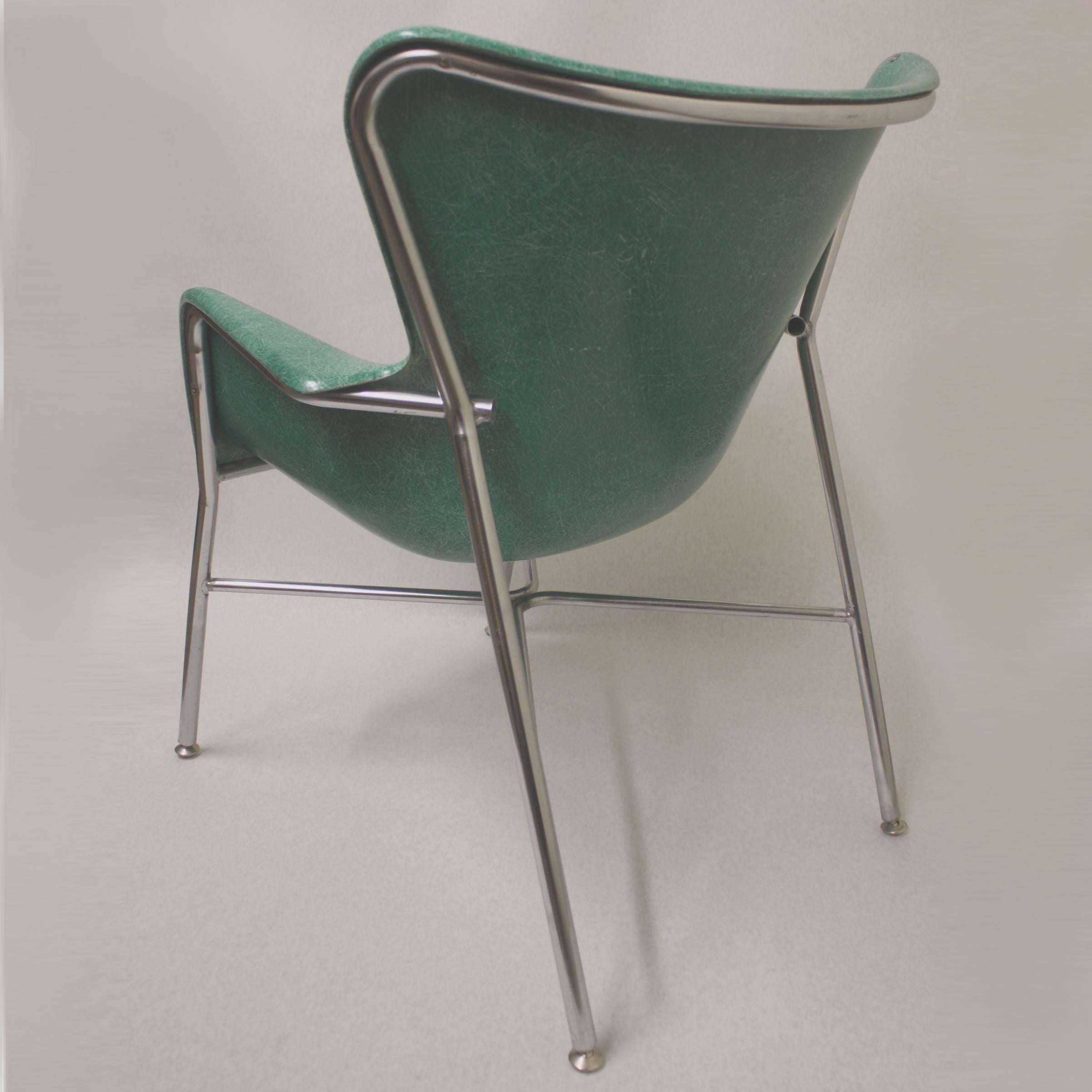 American Vintage Mid-Century Modern Green Fiberglass Wingback Arm Side Chair