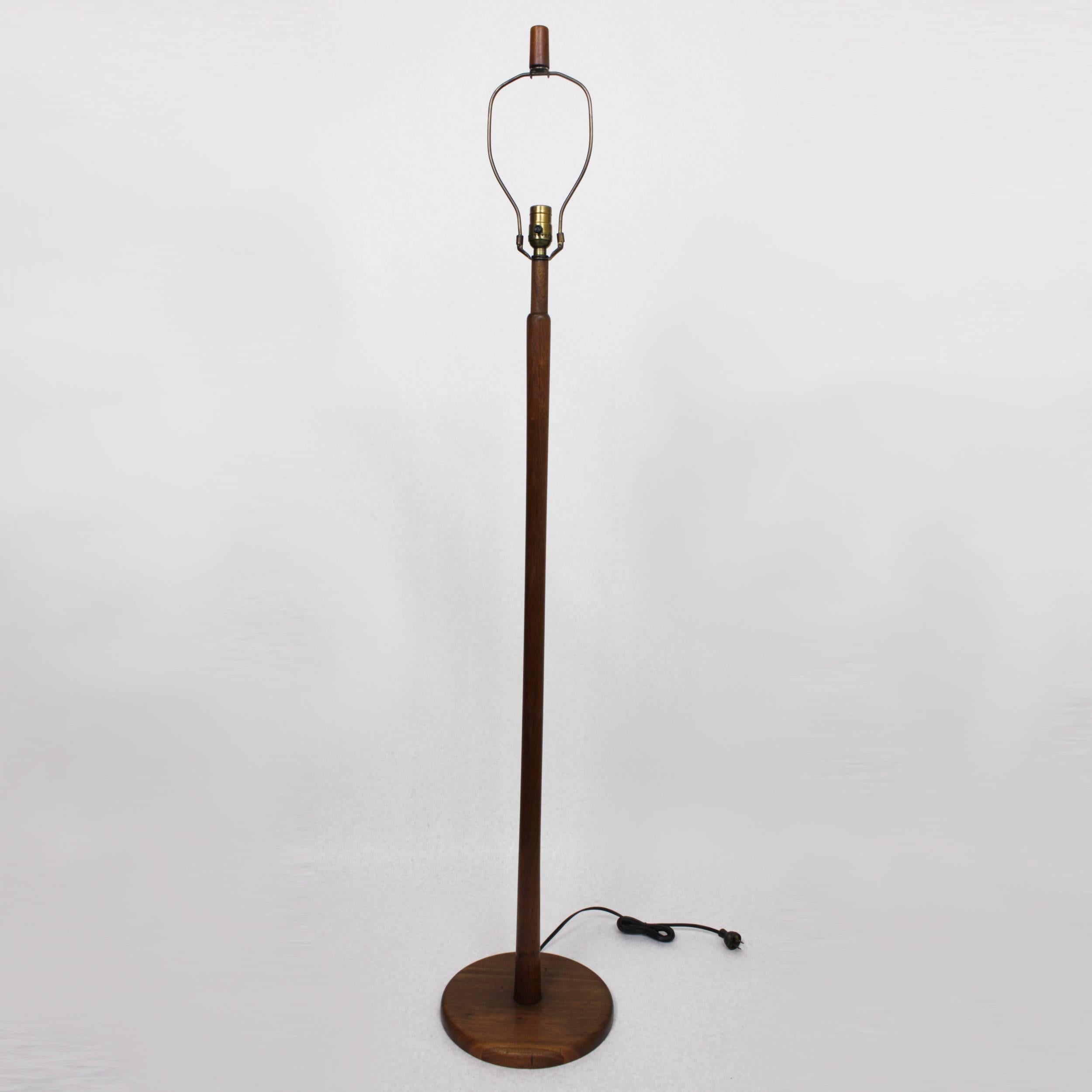 American Vintage Mid-Century Modern Model W-4 Walnut Floor Lamp by Martz Marshall Studios