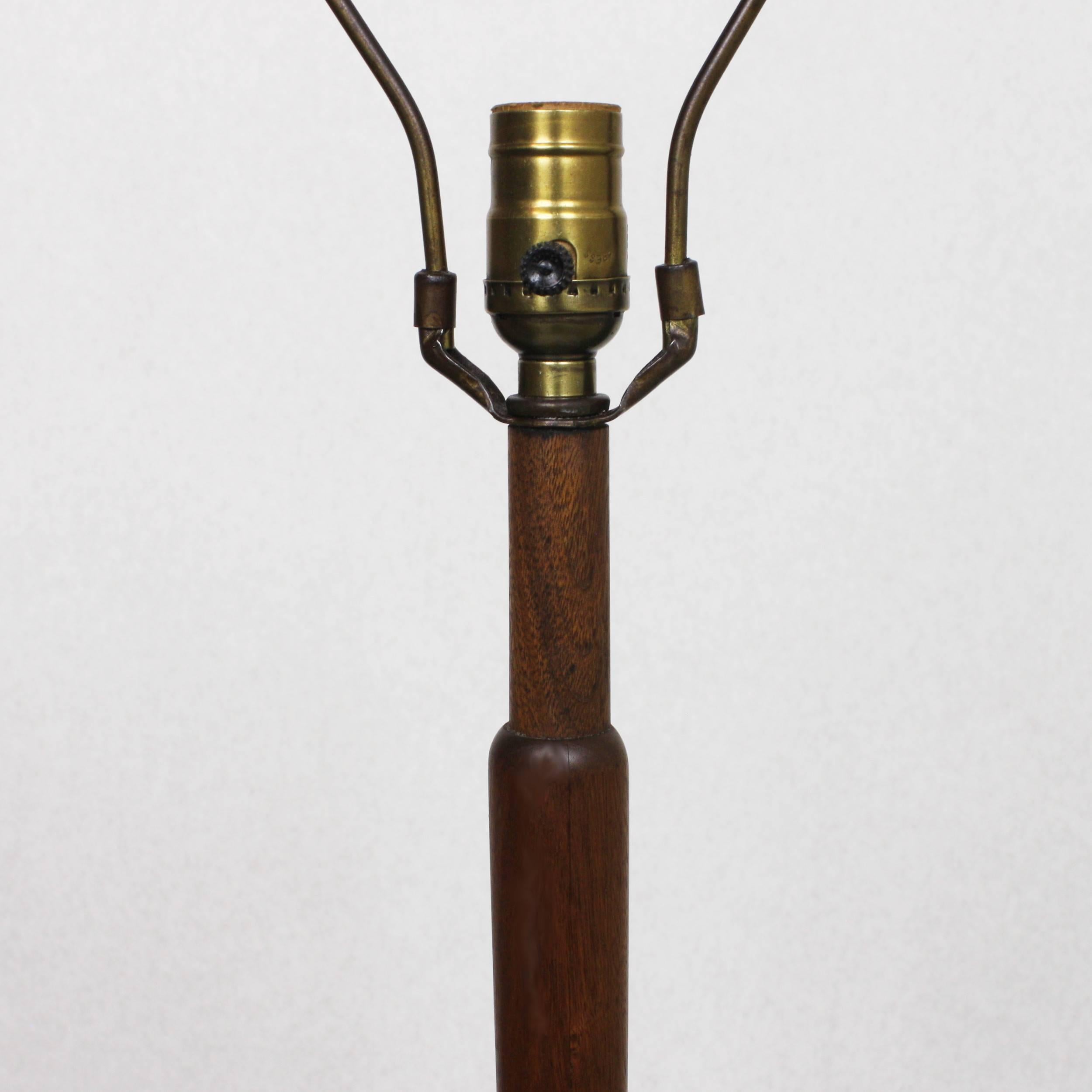 Turned Vintage Mid-Century Modern Model W-4 Walnut Floor Lamp by Martz Marshall Studios