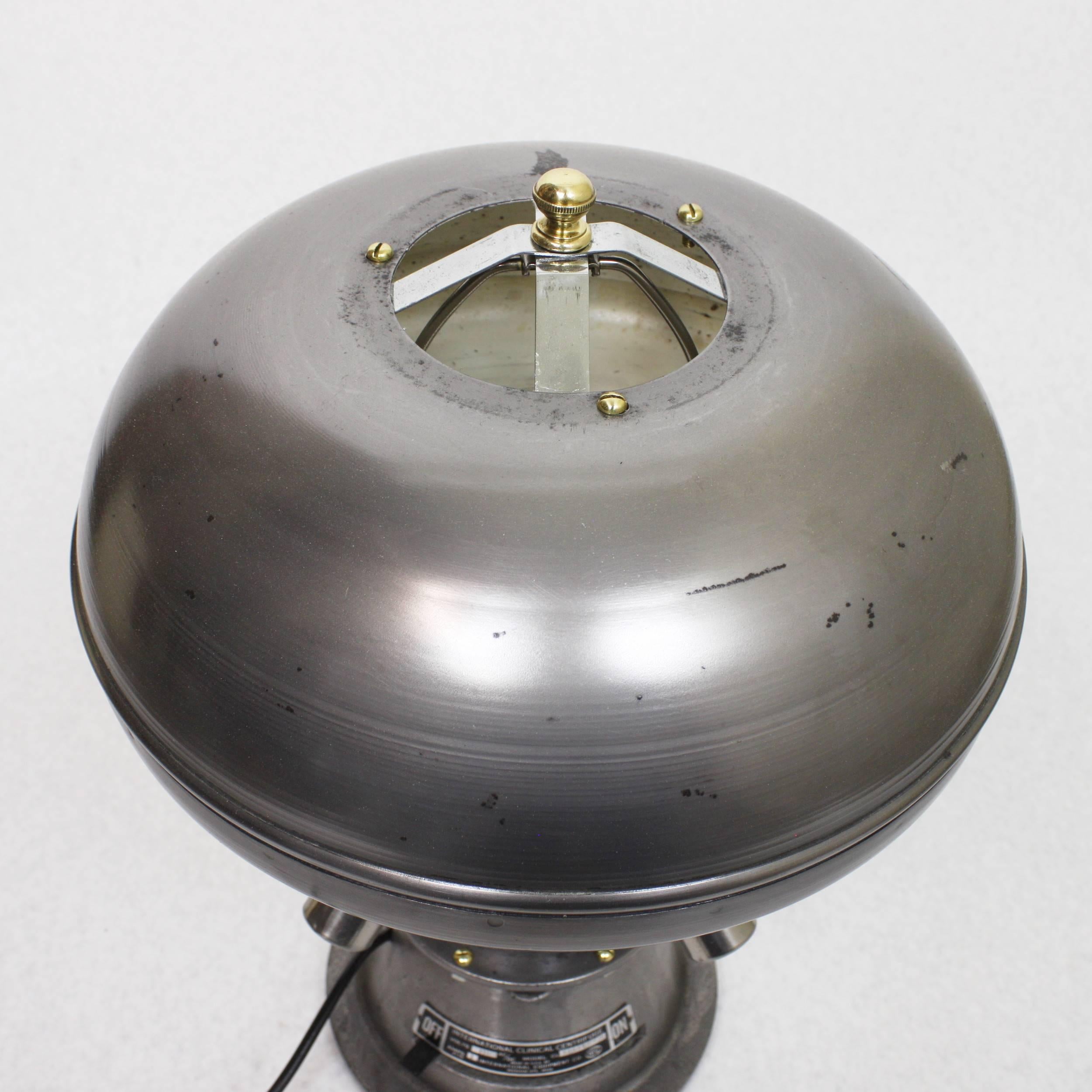 American Vintage Mid-Century Modern Industrial Atomic-Age Centrifuge Mushroom Table Lamp