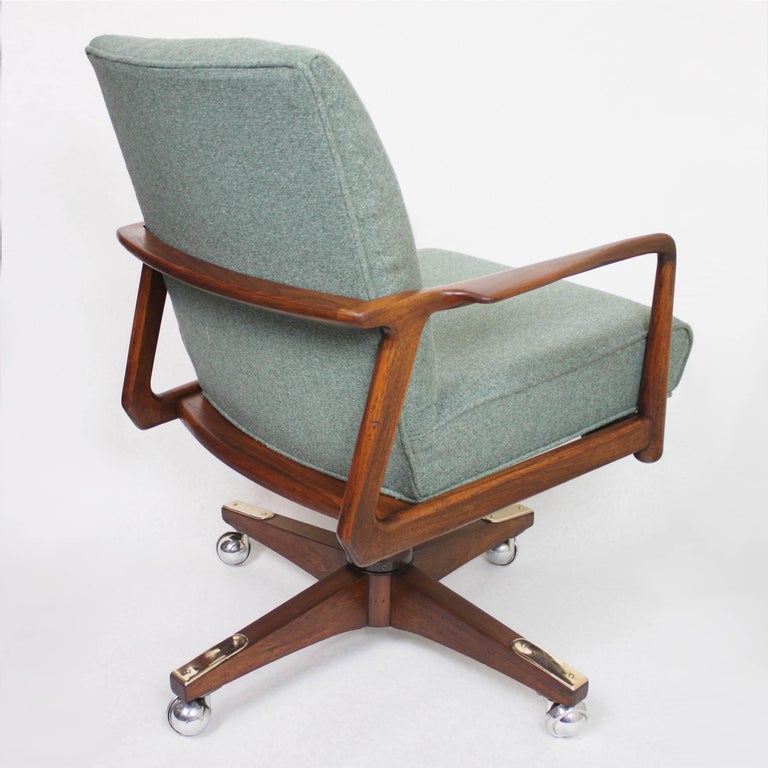 Vintage MidCentury Modern Walnut Desk Chair by Reinoehl for