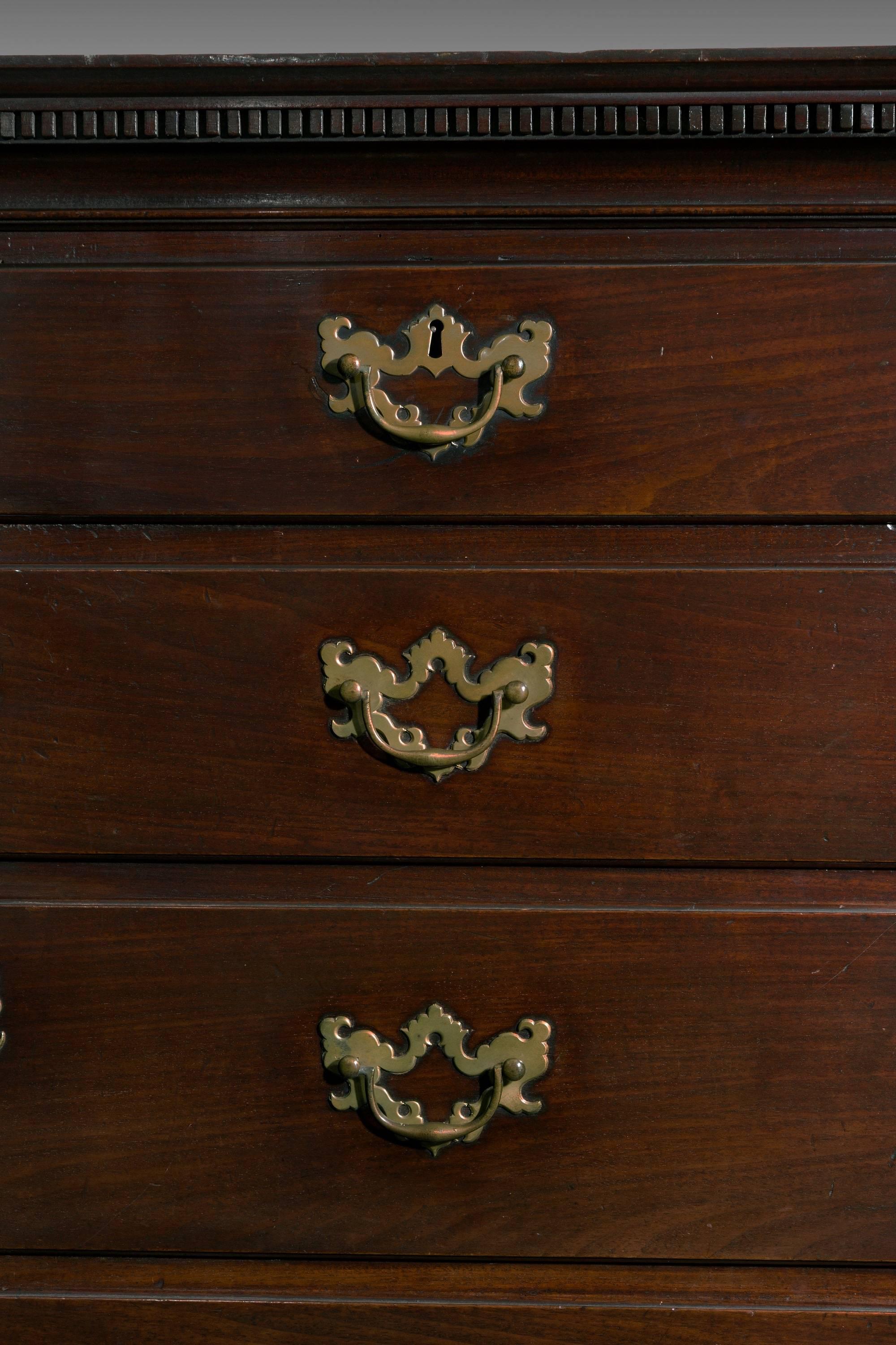 Mid 18th Century Mahogany Tallboy Chest with Rococo Mounts In Good Condition For Sale In Tring, GB