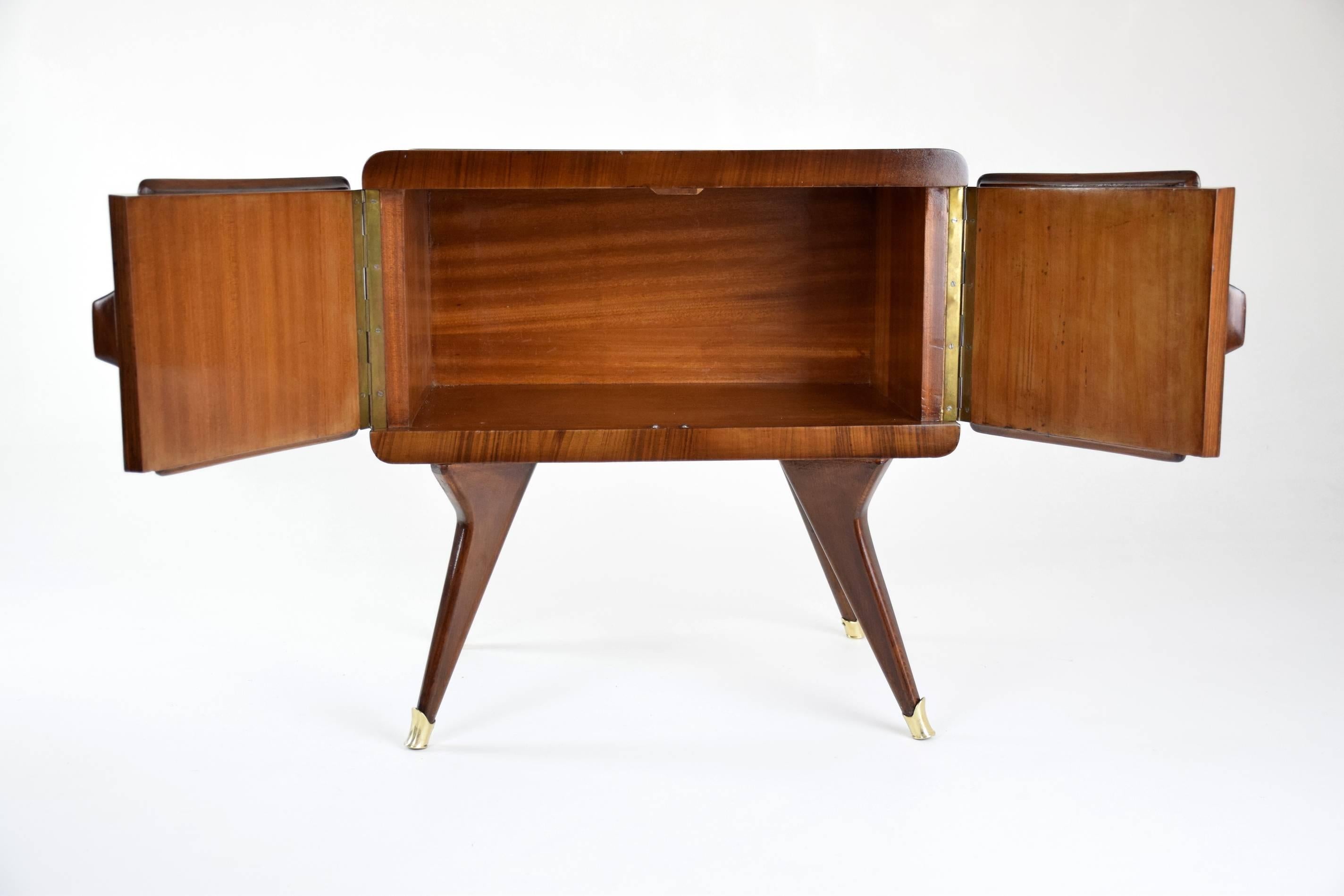 Polished 20th Century Pair of Italian Rosewood Nightstands