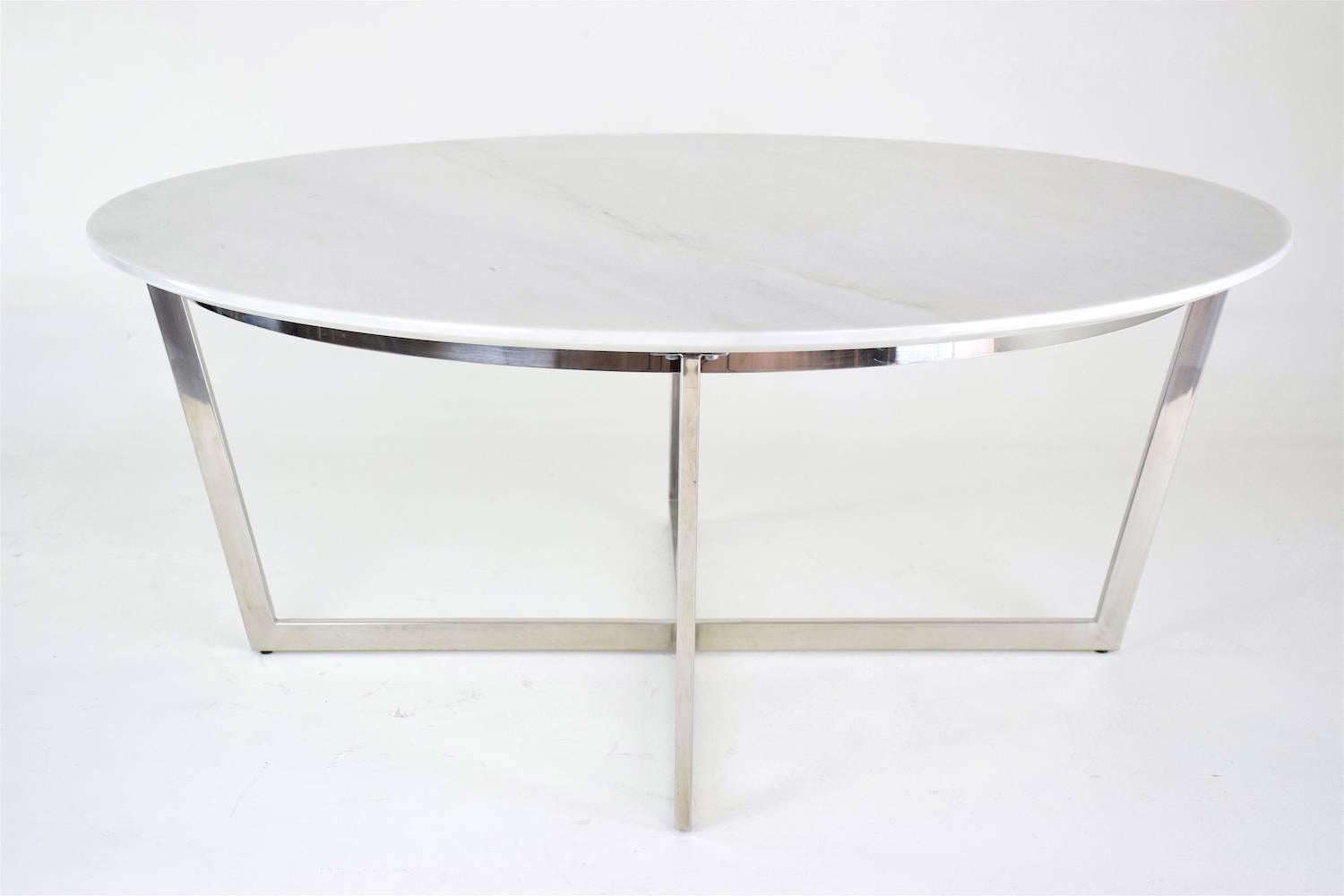 French Vintage Circular Marble Steel Coffee Table, 1970's In Good Condition In Paris, FR