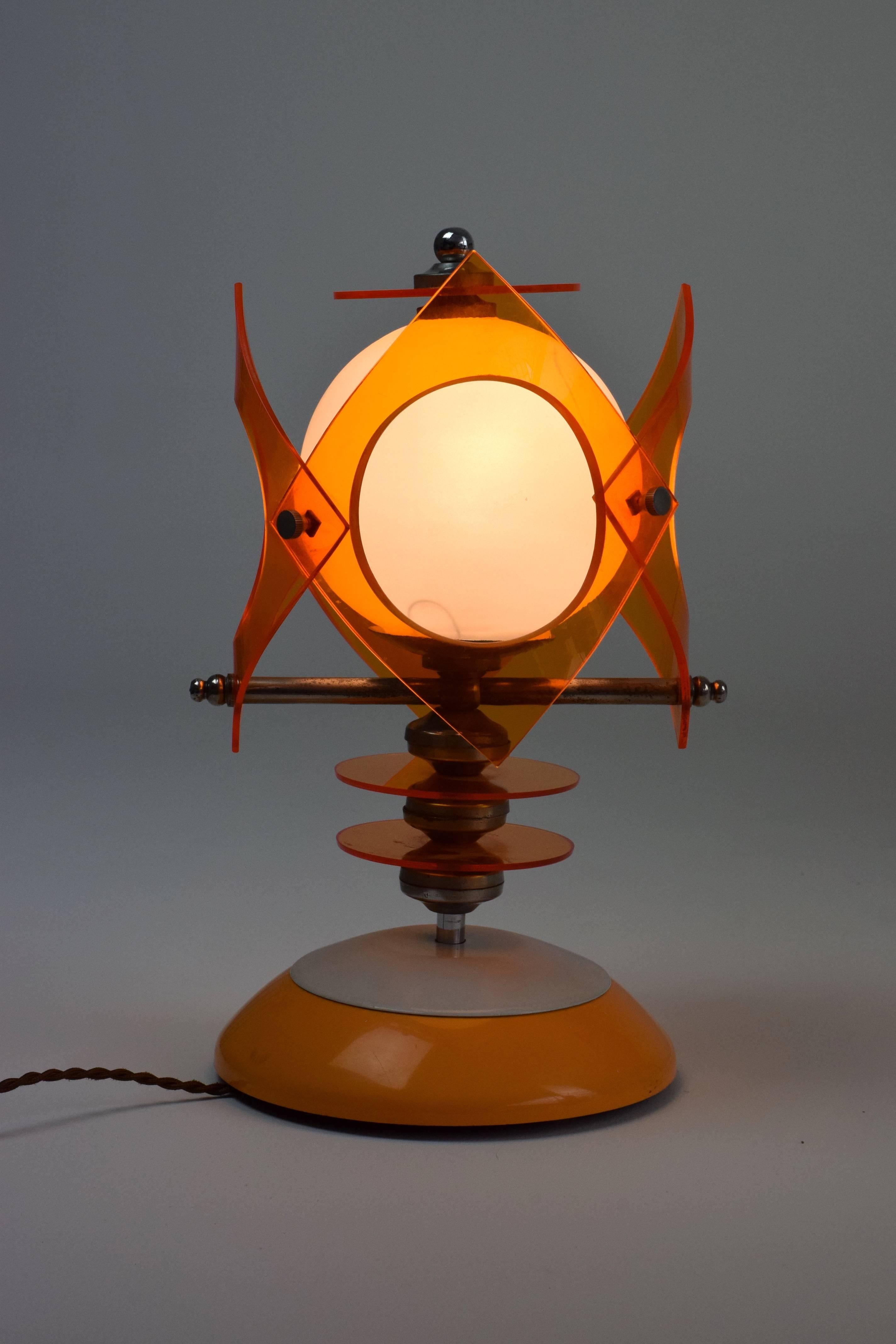 20th Century 1970's Space Age Chrome Steel Lucite Table Lamp