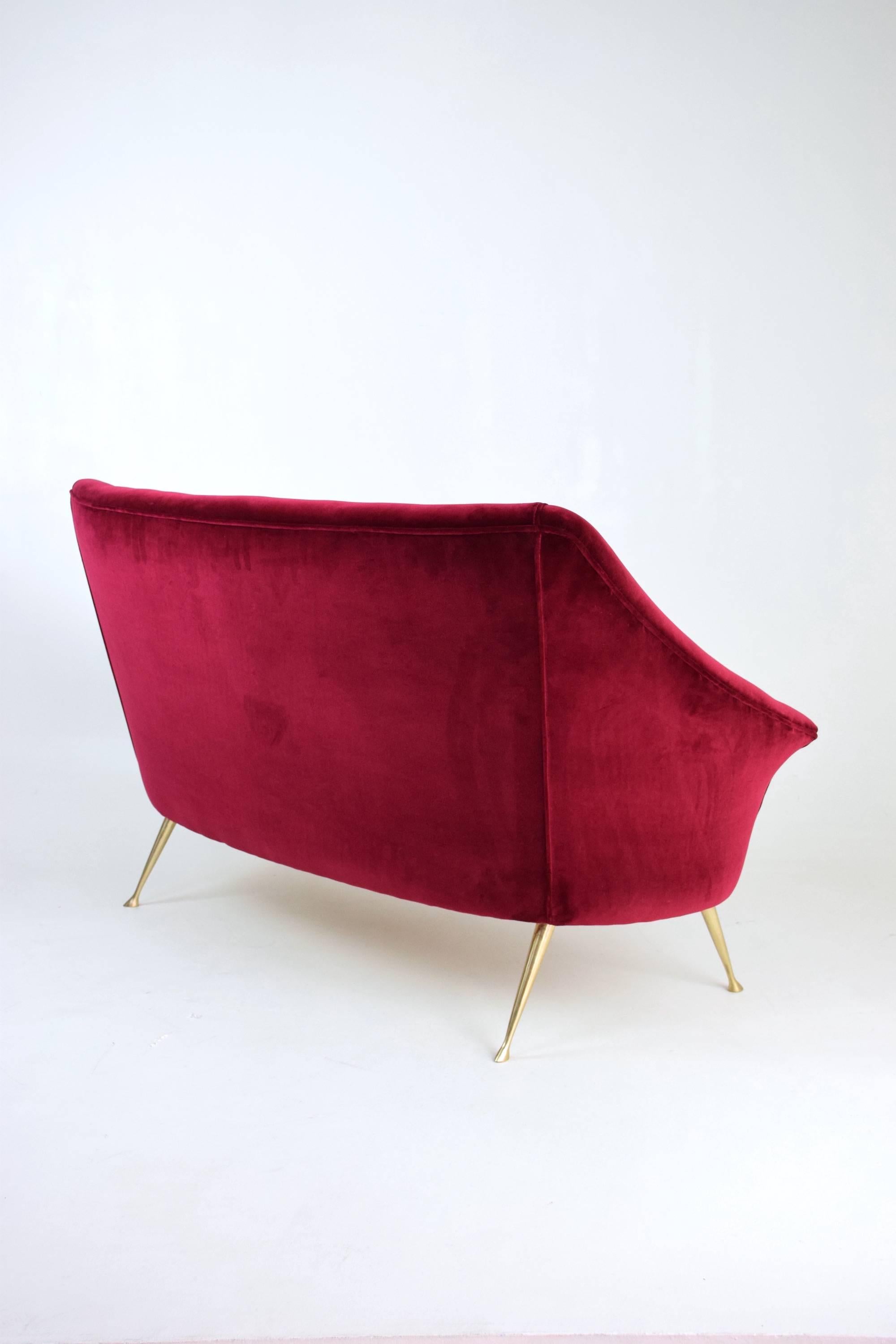 20th Century Italian Midcentury Velvet Sofa in the Manner of Ico Parisi, 1950s