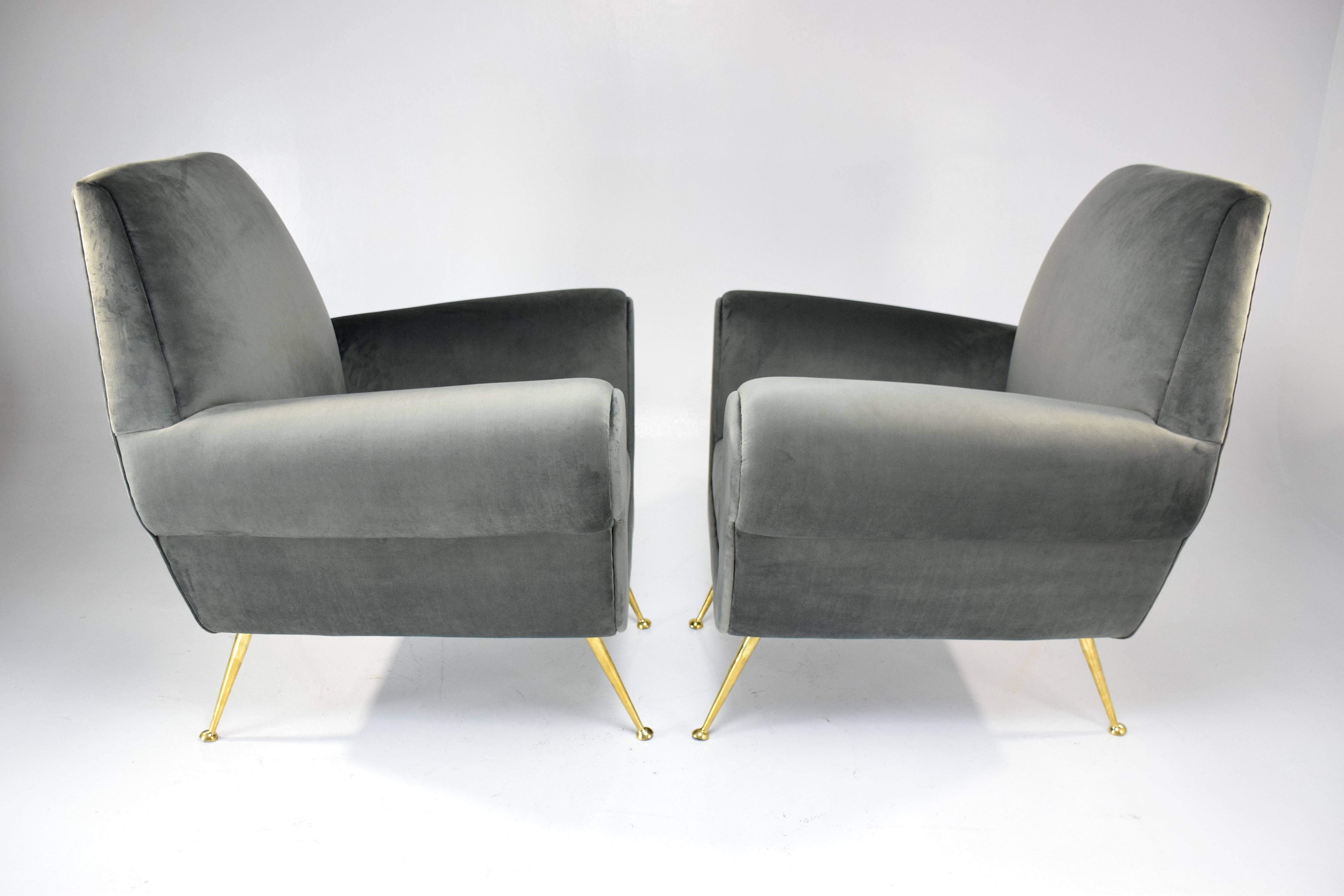  Italian Armchairs by Gigi Radice for Minotti, 1950s In Excellent Condition In Paris, FR