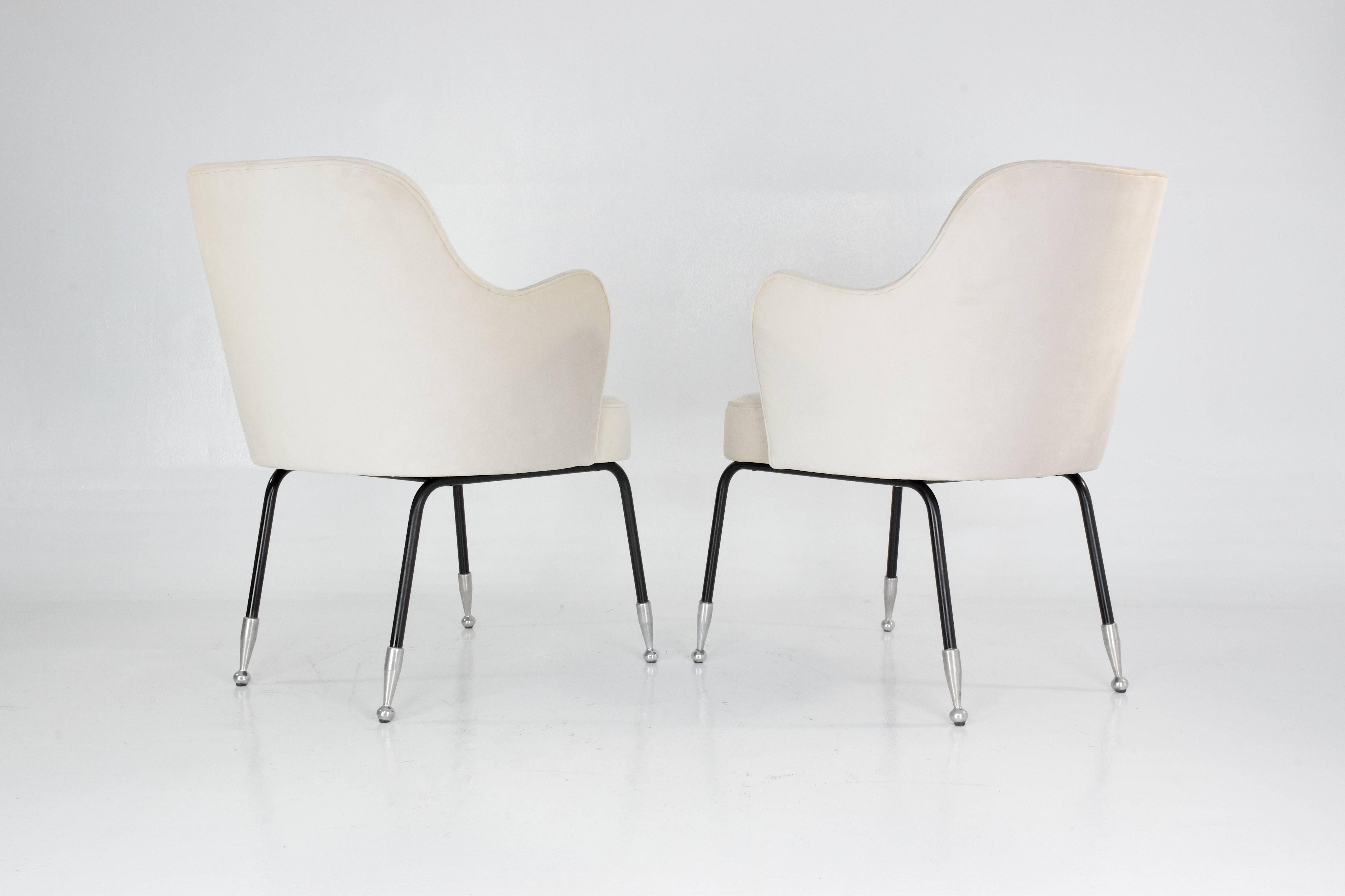 Italienische Vintage-Sessel aus der Mitte des Jahrhunderts, Zweier-Set, 1950er-Jahre im Zustand „Gut“ im Angebot in Paris, FR