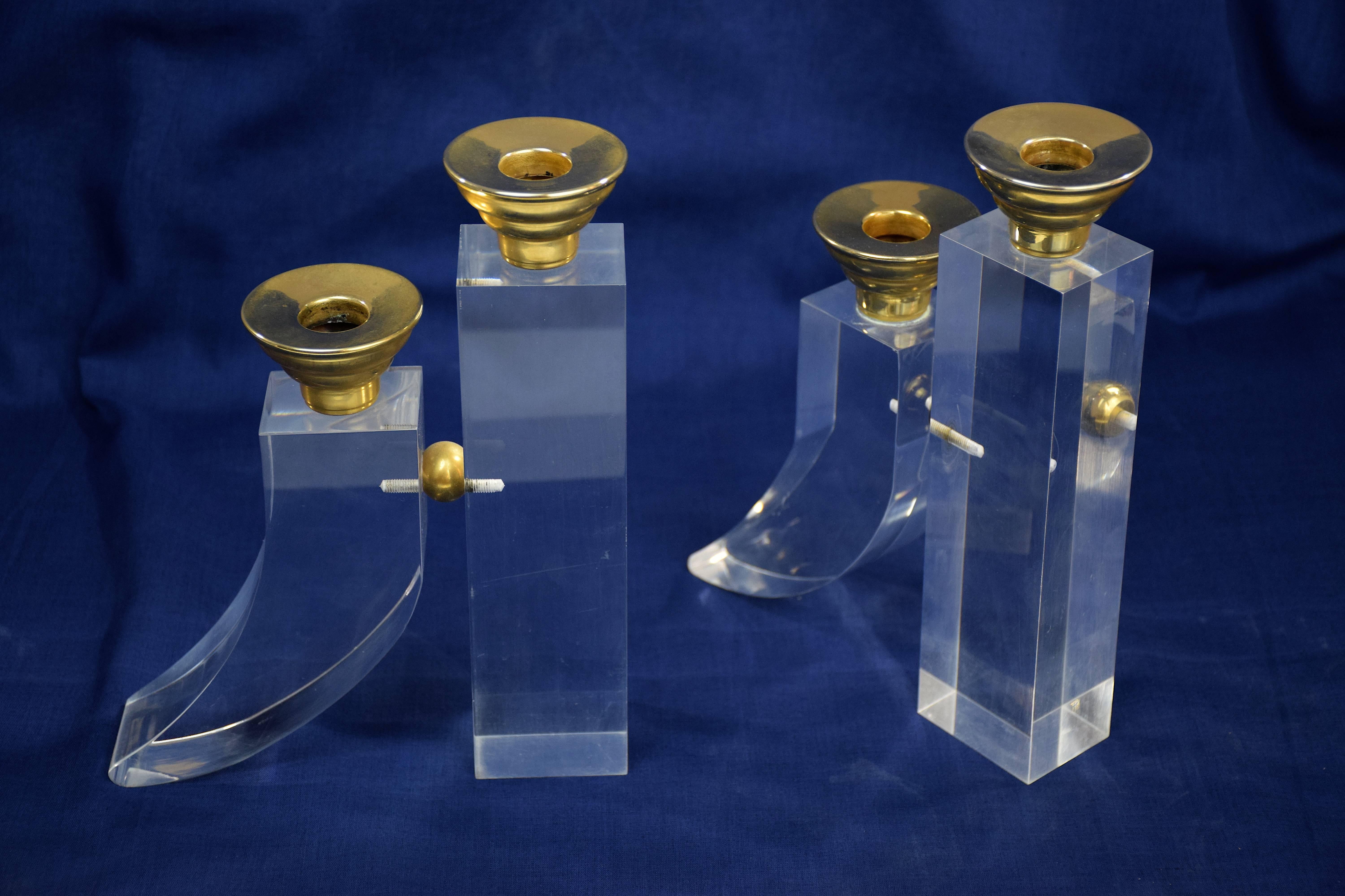 French Pair of Vintage Plexiglass Candlesticks or Bookends, 1970s In Good Condition In Paris, FR