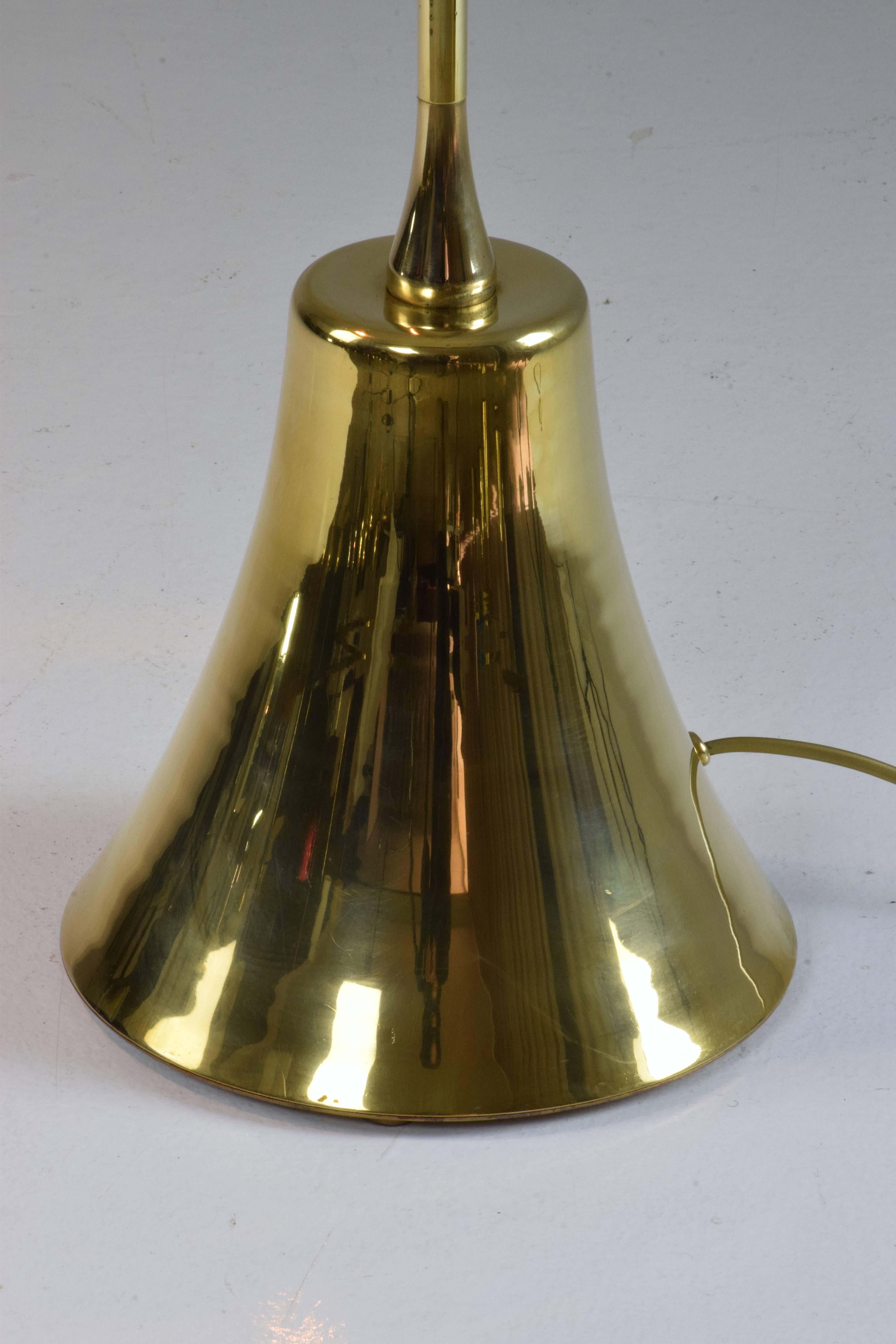De.Light f3 Contemporary Articulating Brass Floor Lamp For Sale 6