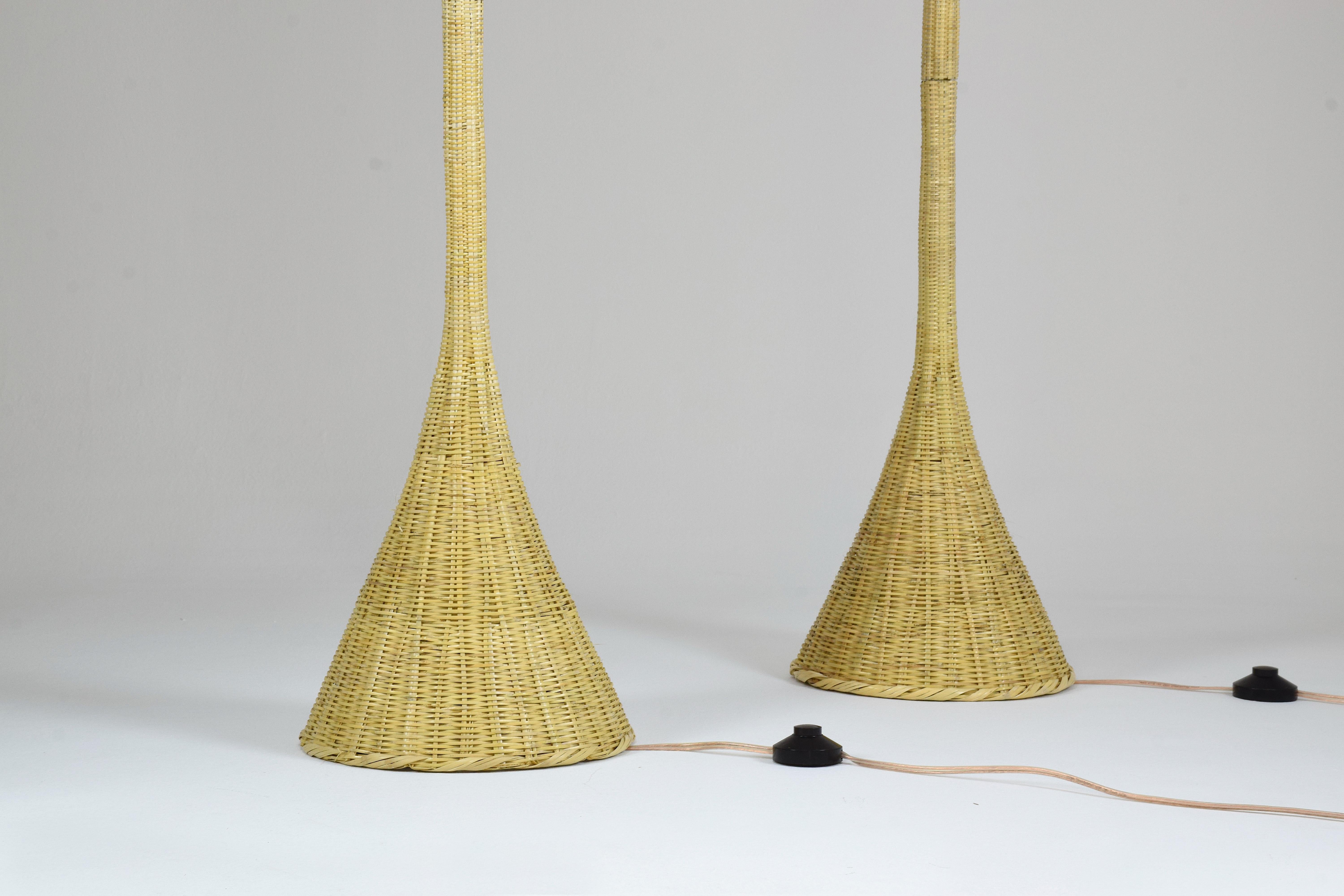 Flo Handwoven Wicker Flower Floor Lamp For Sale 7