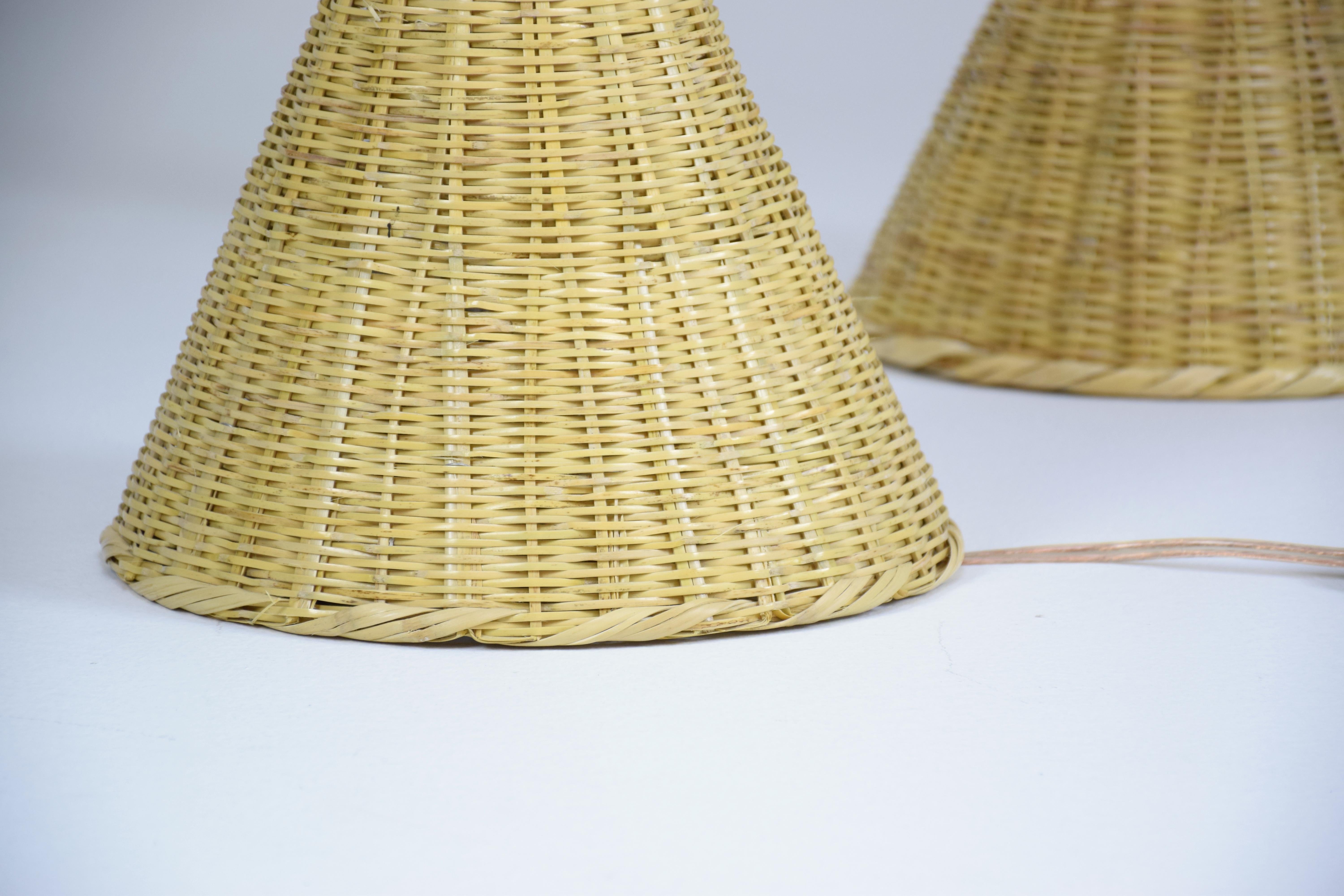 Flo Handwoven Wicker Flower Floor Lamp For Sale 8