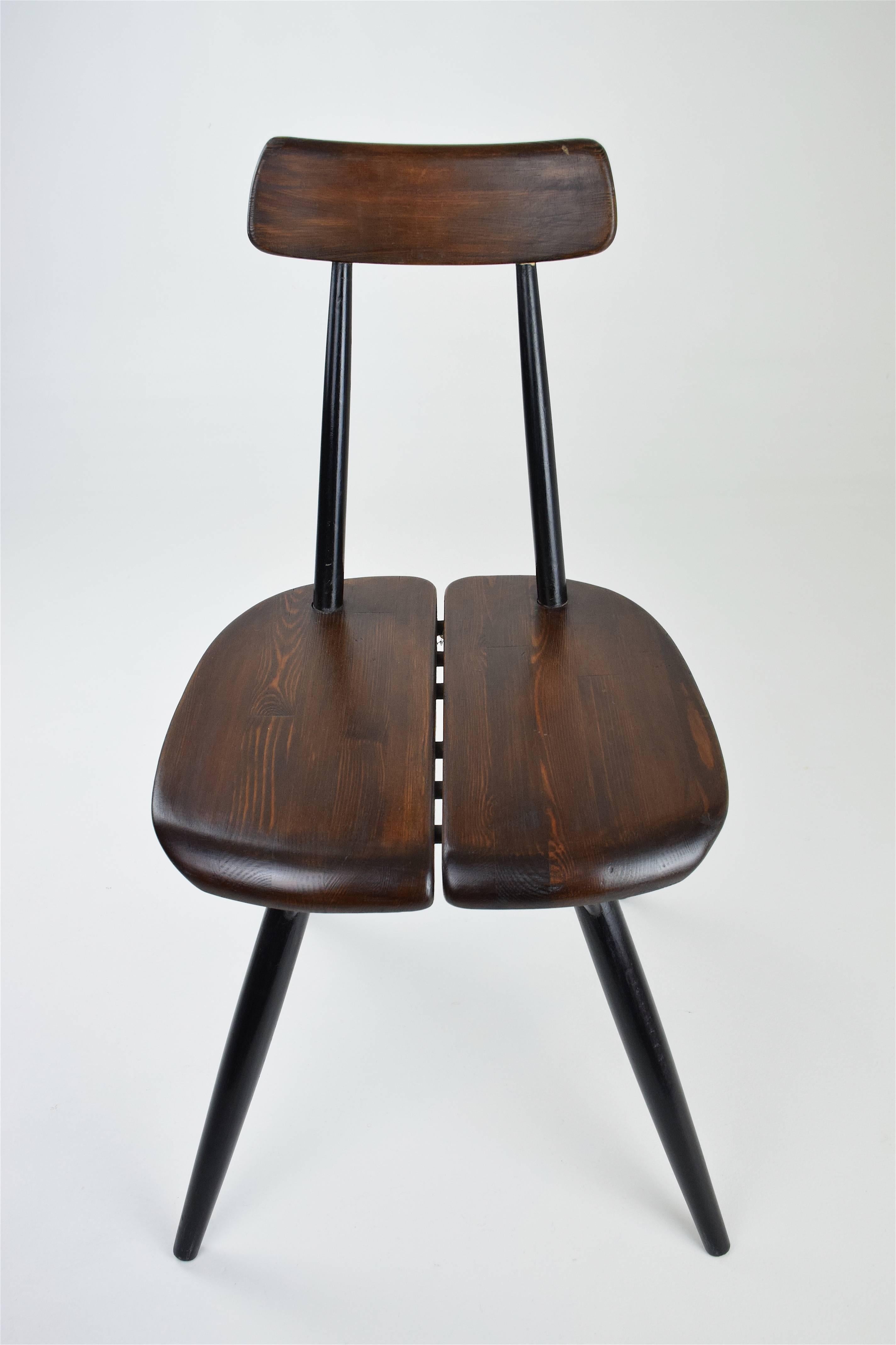 Vintage Scandinavian Chairs with Stool by Ilmari Tapiovaara, 1955 In Excellent Condition In Paris, FR