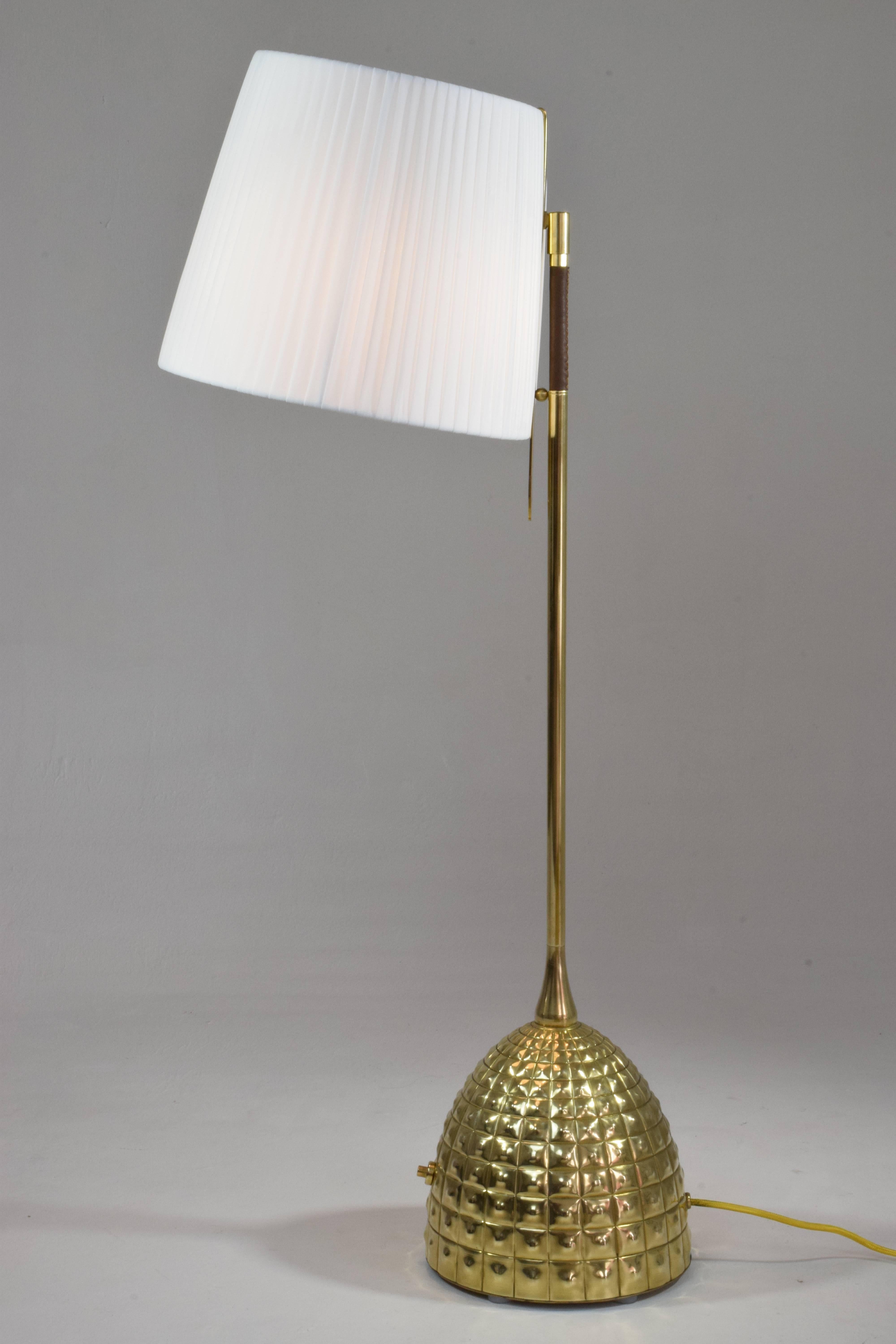 Infinitus-VI Tall Contemporary Brass Table Lamp, Flow Collection 4