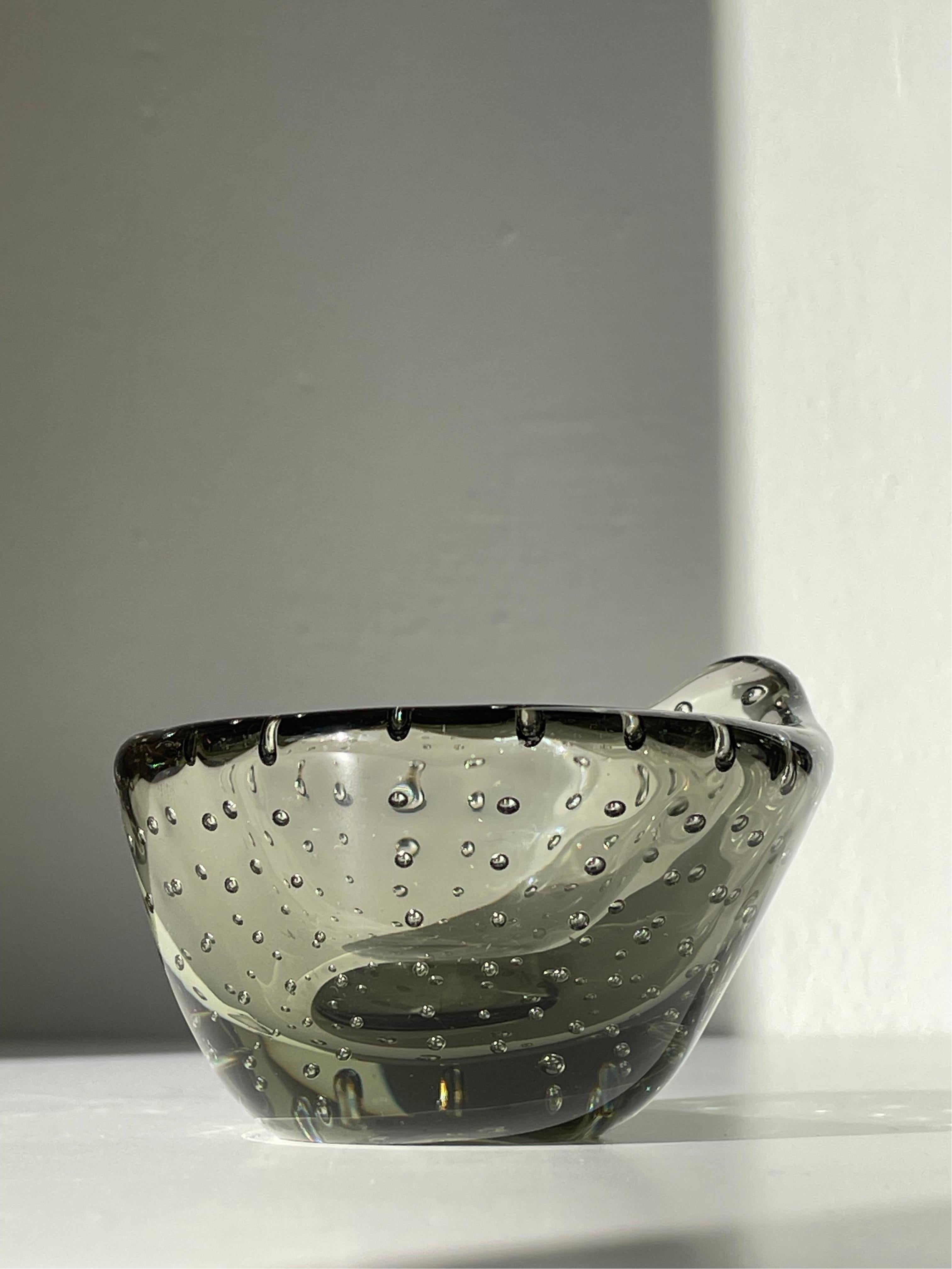 Murano Small Smokey Gray Bubble Glass Vide Poche Bowl, Italy For Sale 1