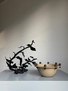 Splendida ciotola d'arte contemporanea con decorazioni a vite, XXI secolo