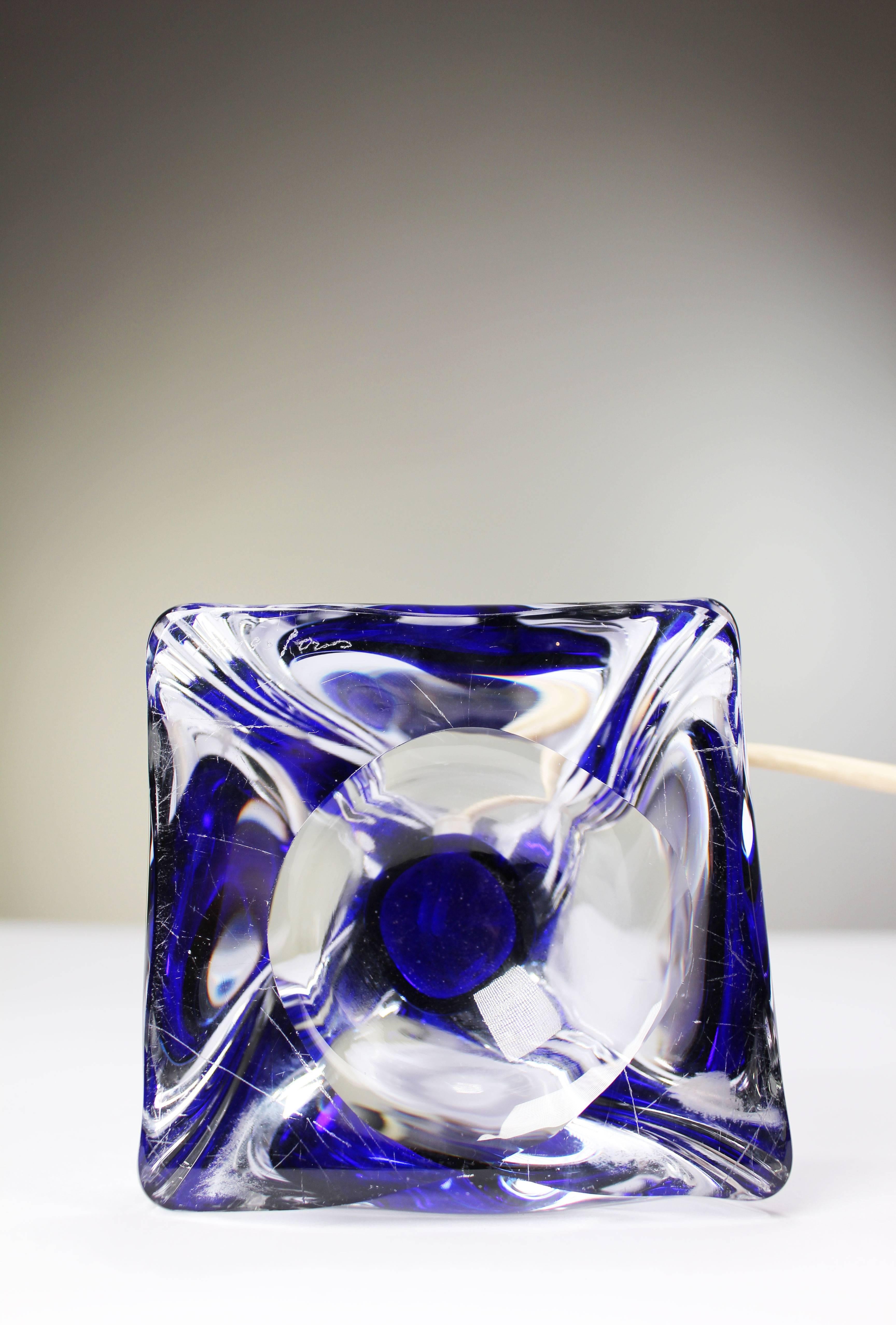 Swedish Paul Kedelv for Flygsfors Scandinavian Modern Swirling Blue Glass Lamp, 1950s