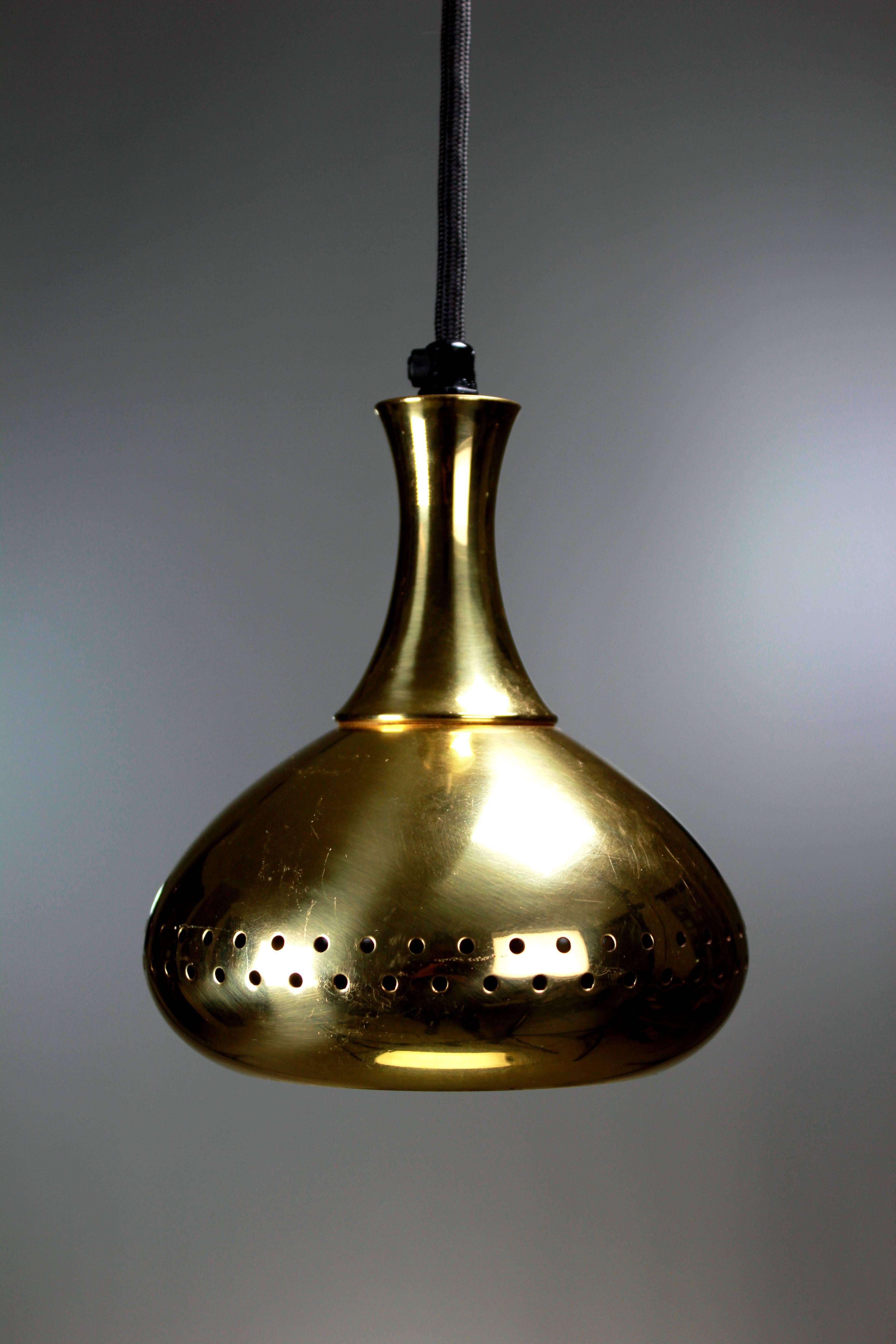 Mid-Century Modern Pair of Hans-Agne Jakobsson Swedish Modern Smooth Brass Pendants, 1960s