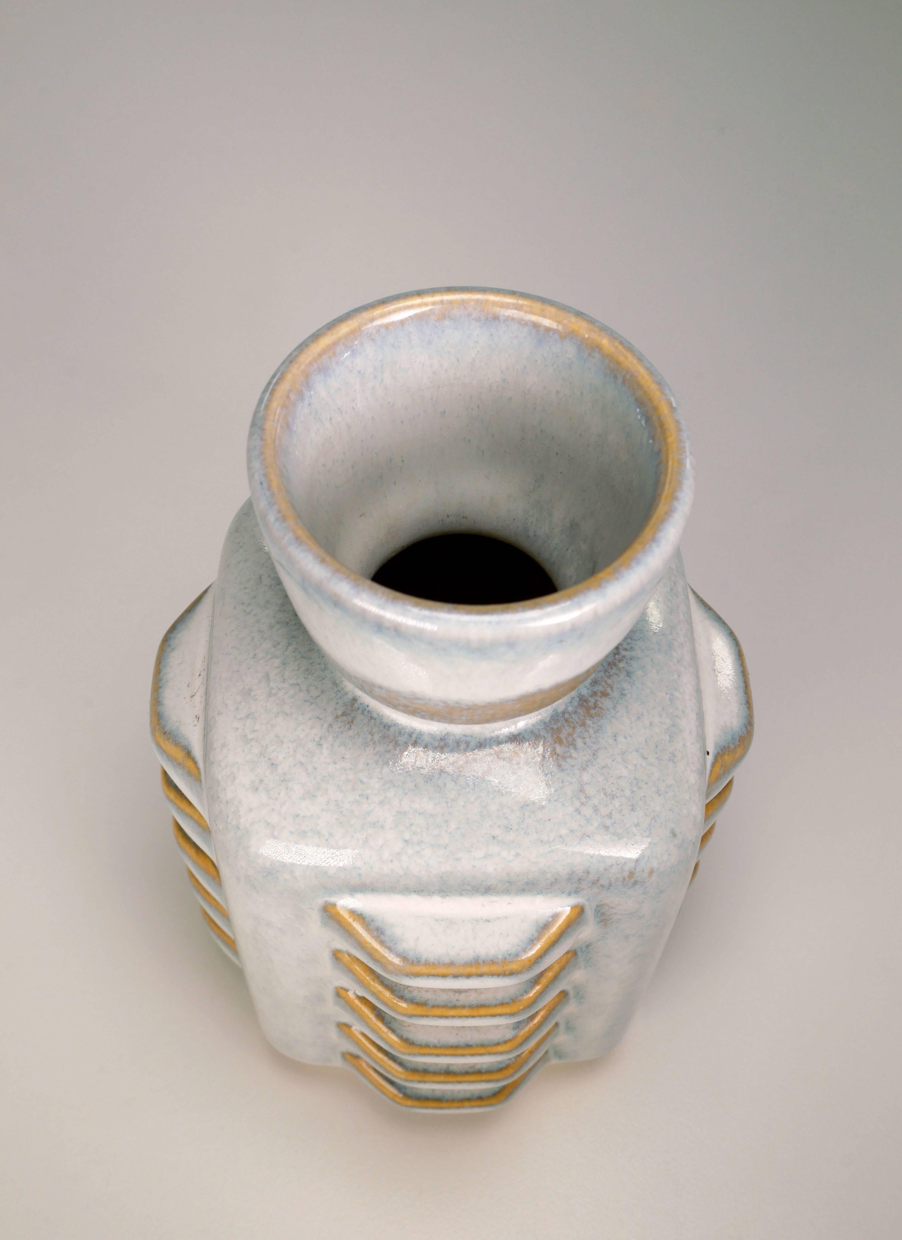 modern handmade pottery