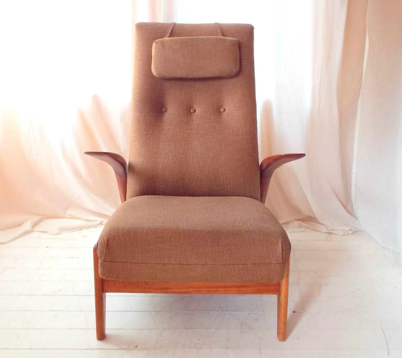 Mid-Century Modern 1960s Gimson & Slater Rock'n'rest Lounge Chair with Original Twill Upholstery For Sale