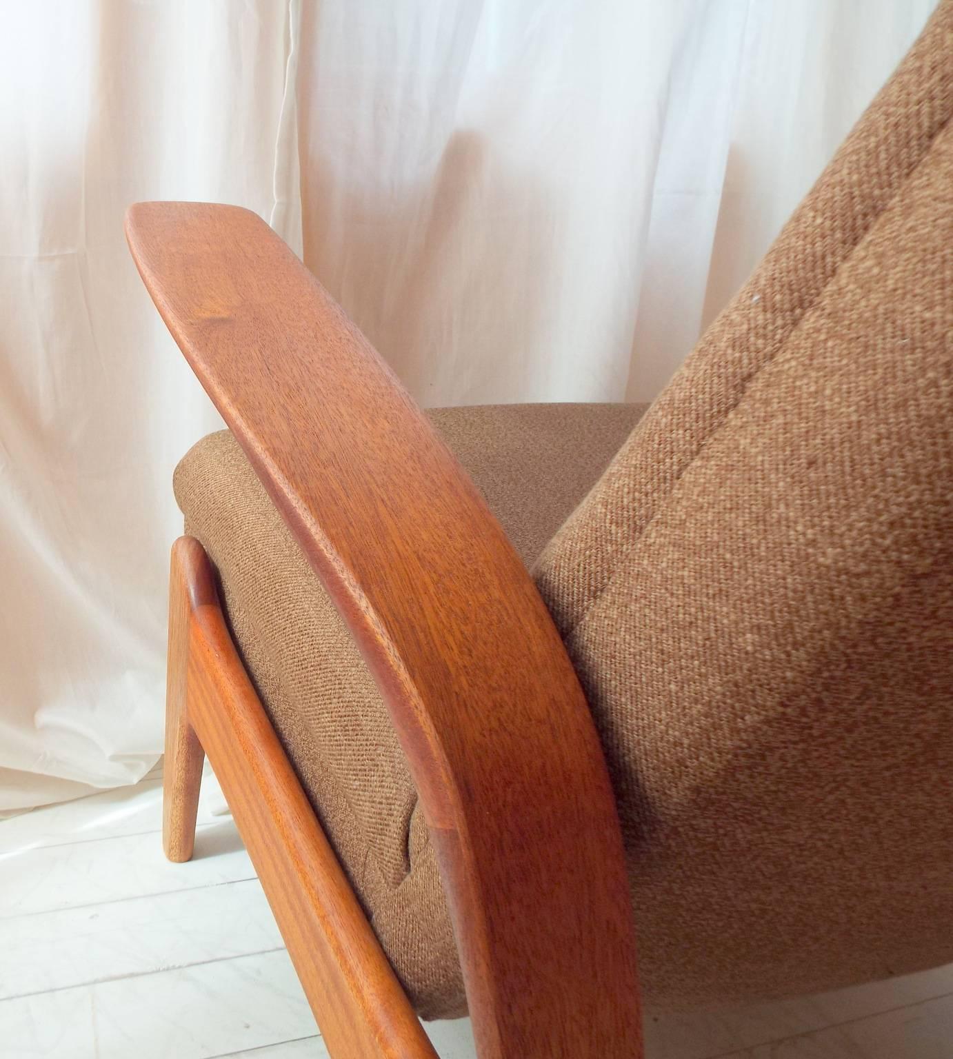 1960s Gimson & Slater Rock'n'rest Lounge Chair with Original Twill Upholstery For Sale 2