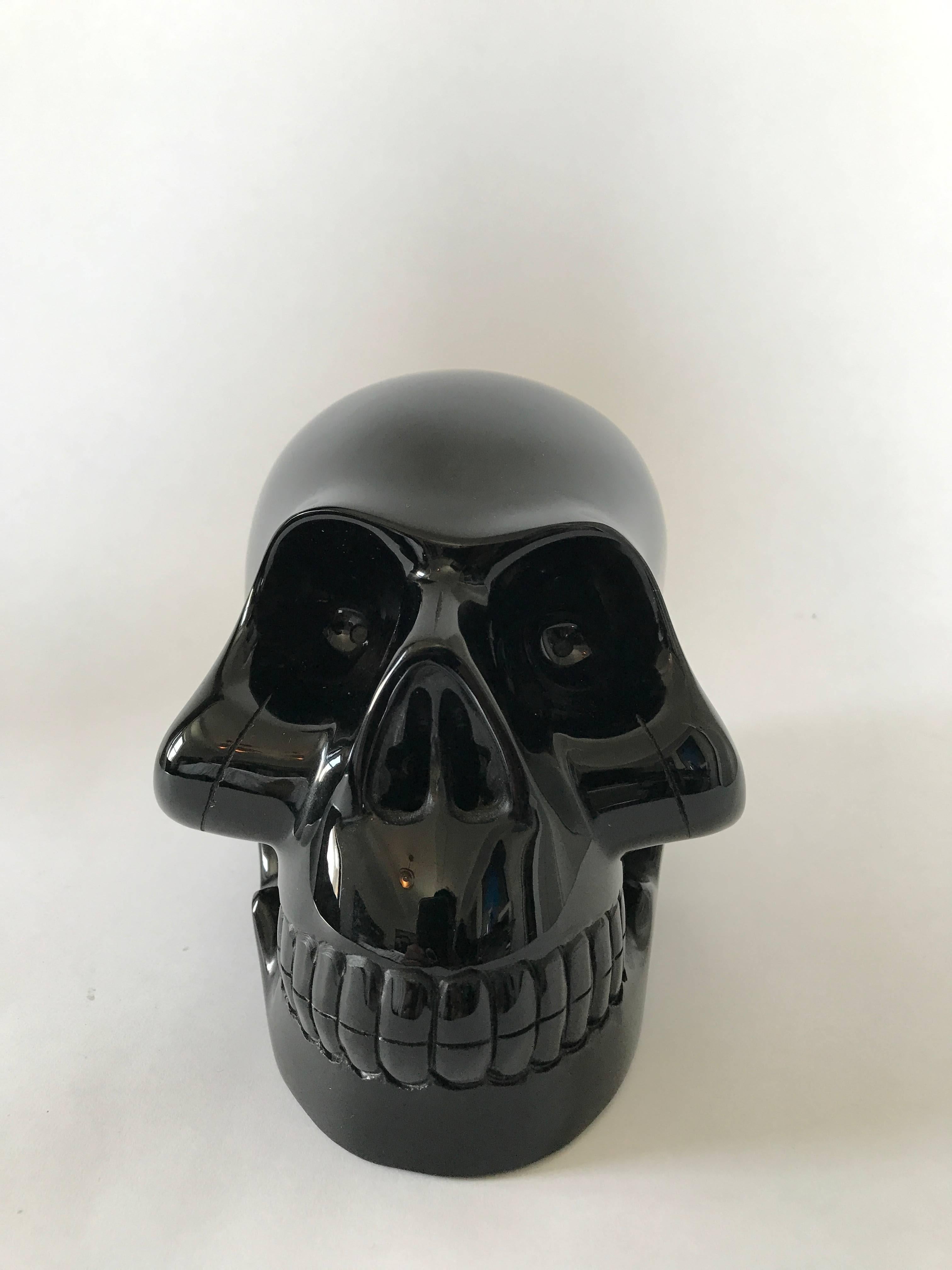 black onyx skull