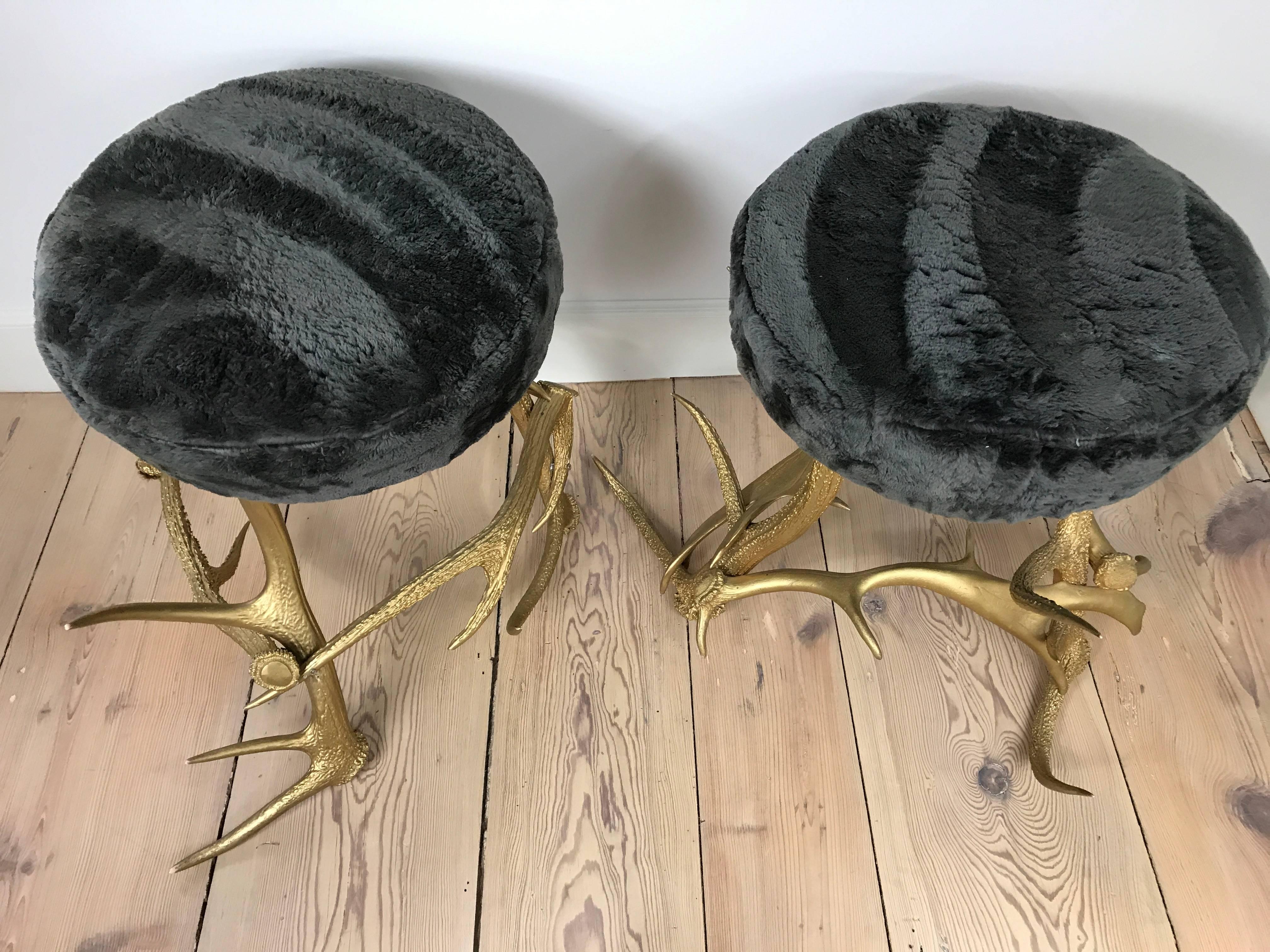 Pair of Antler Stools with Beaver Fur Seats In Excellent Condition In Stockton, NJ