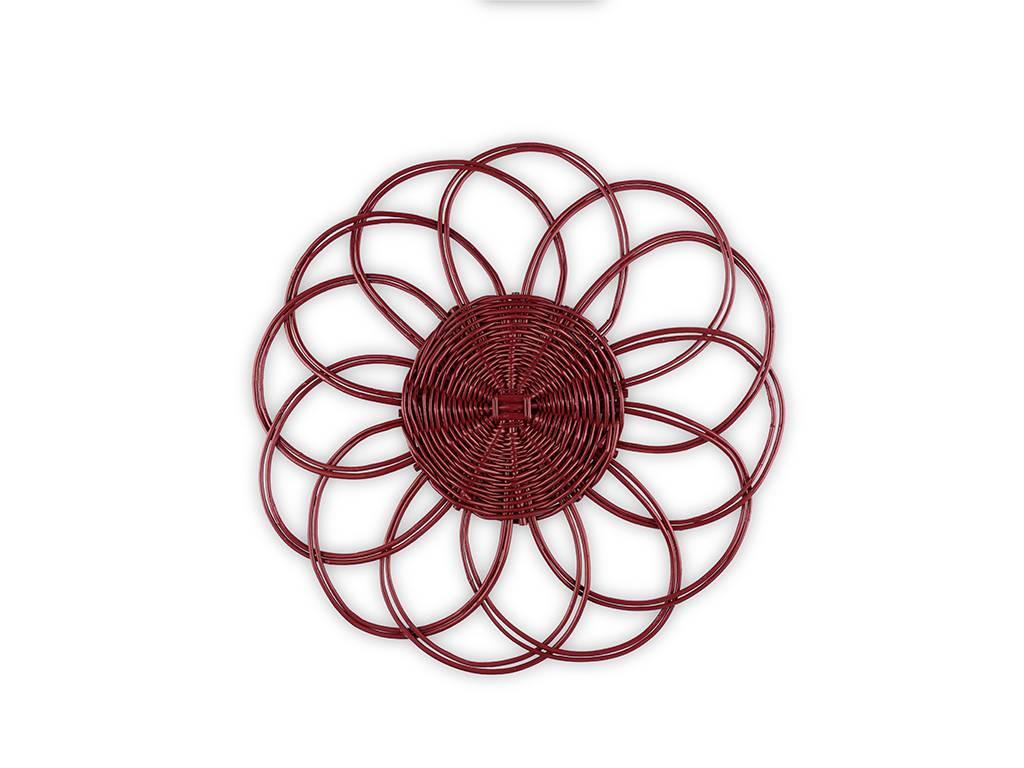Hand made double thread willow placemats in balmoral red. 
These willow placemats are designed and handmade in Romania especially for Cabana. Available in any quantity and pairs well with our traditional Romanian ceramics range. 
You can choose