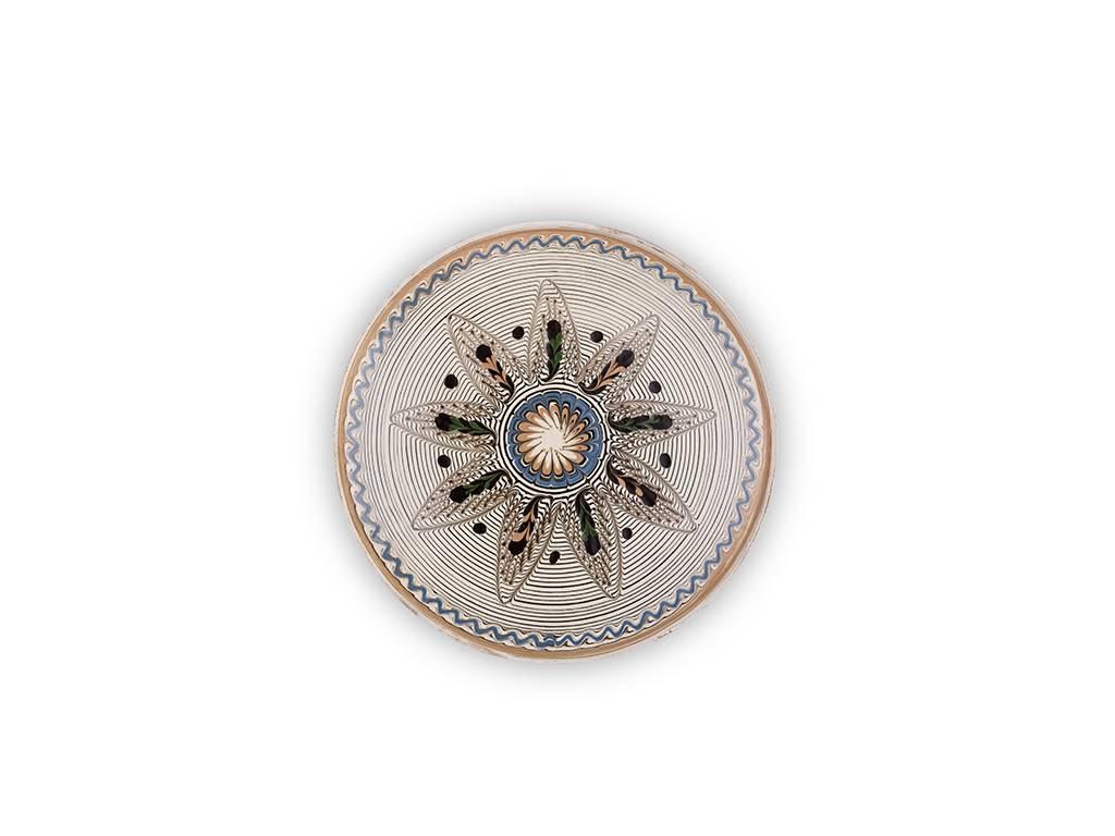 Contemporary Made to Order Traditional Romanian Hand-Painted Dinner Plates, Set of Six For Sale