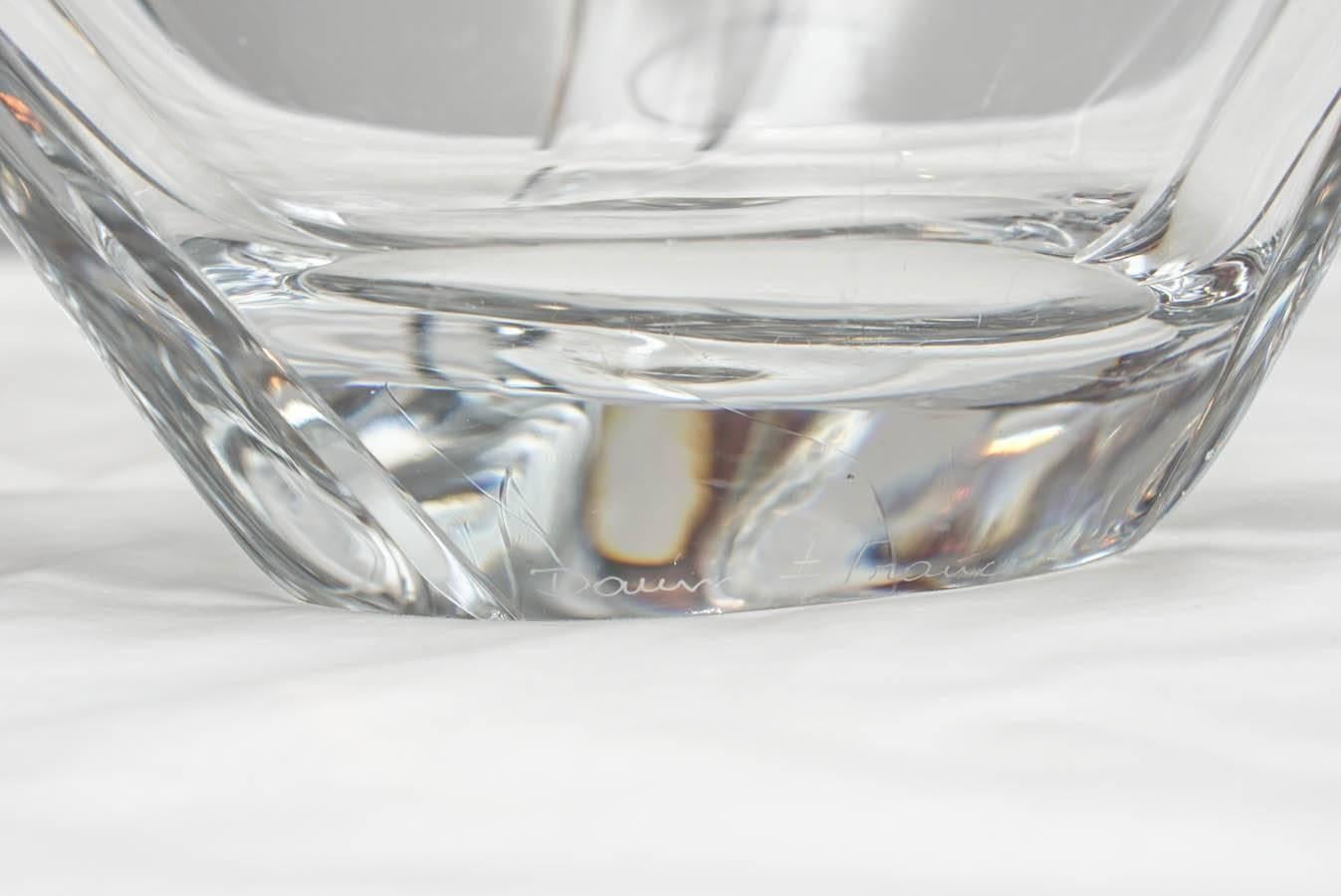 Elegant Daum Crystal Bowl, Modern/Transitional Style For Sale 1