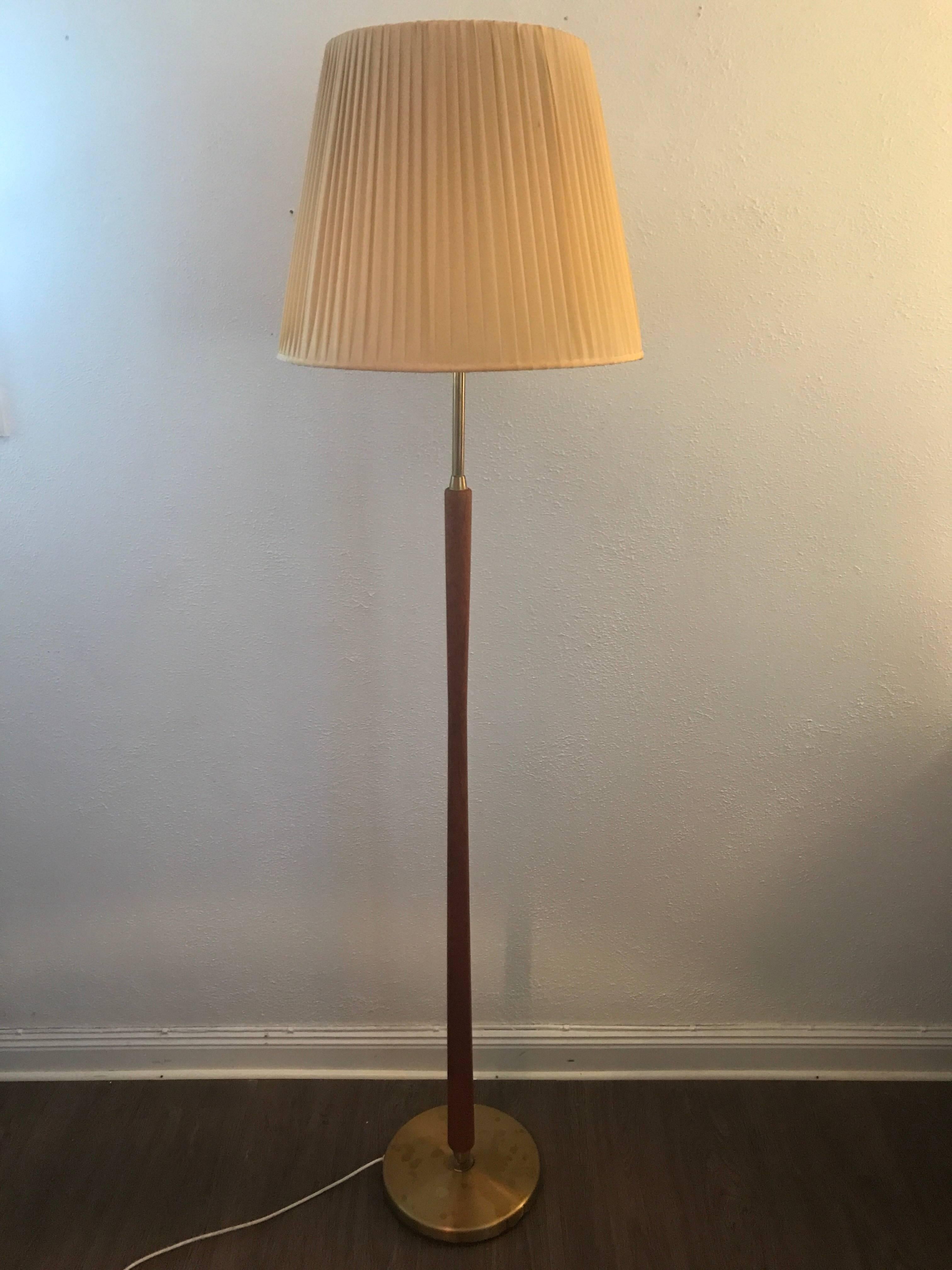 Large Swedish ASEA Up and Downlight Floor Lamp by Hans Bergström For Sale 1
