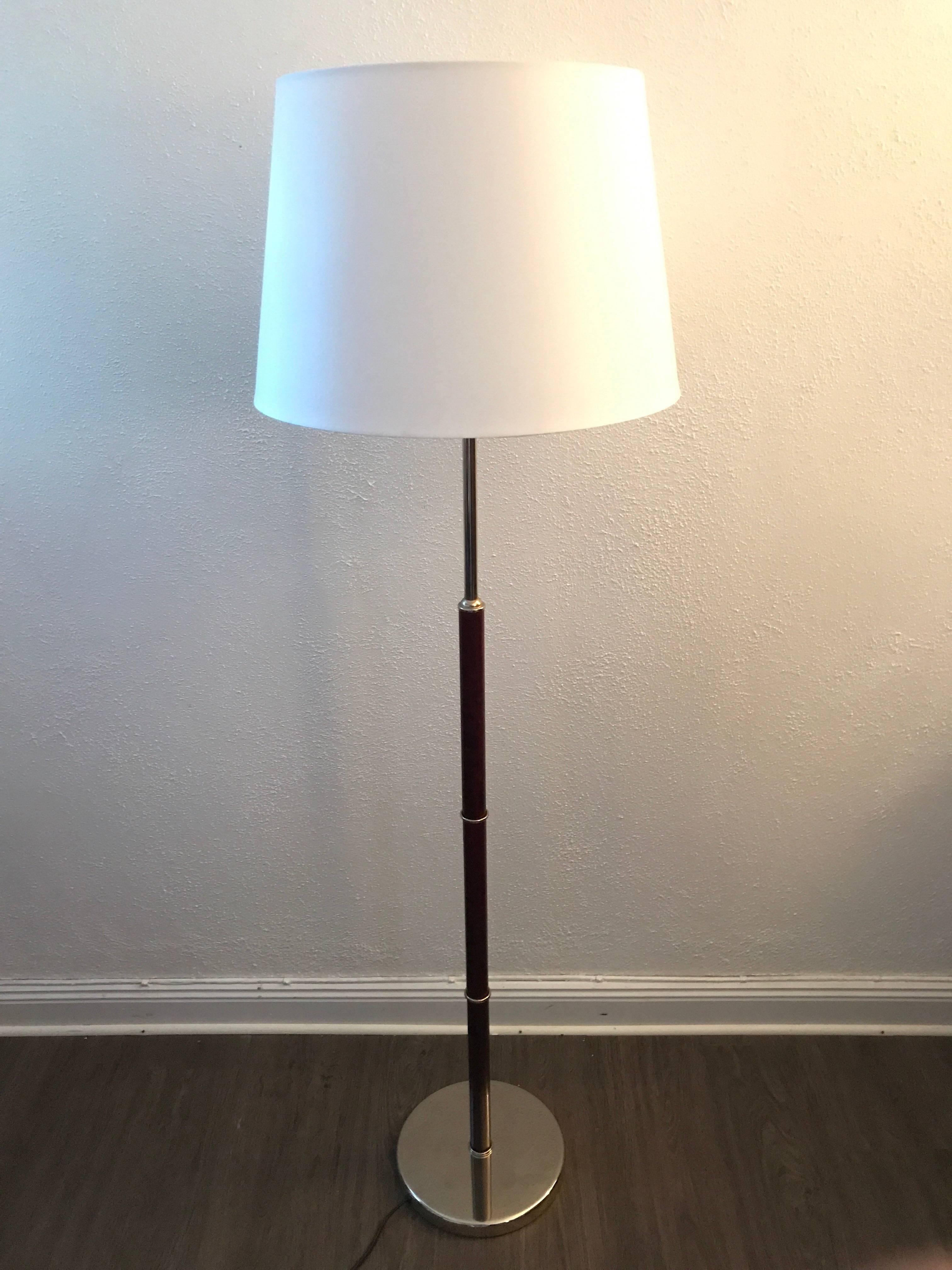 Rare Swedish Cherrywood and Steel Floor Lamp Made by Belid AB, 1980 In Excellent Condition For Sale In Drottningholm, SE