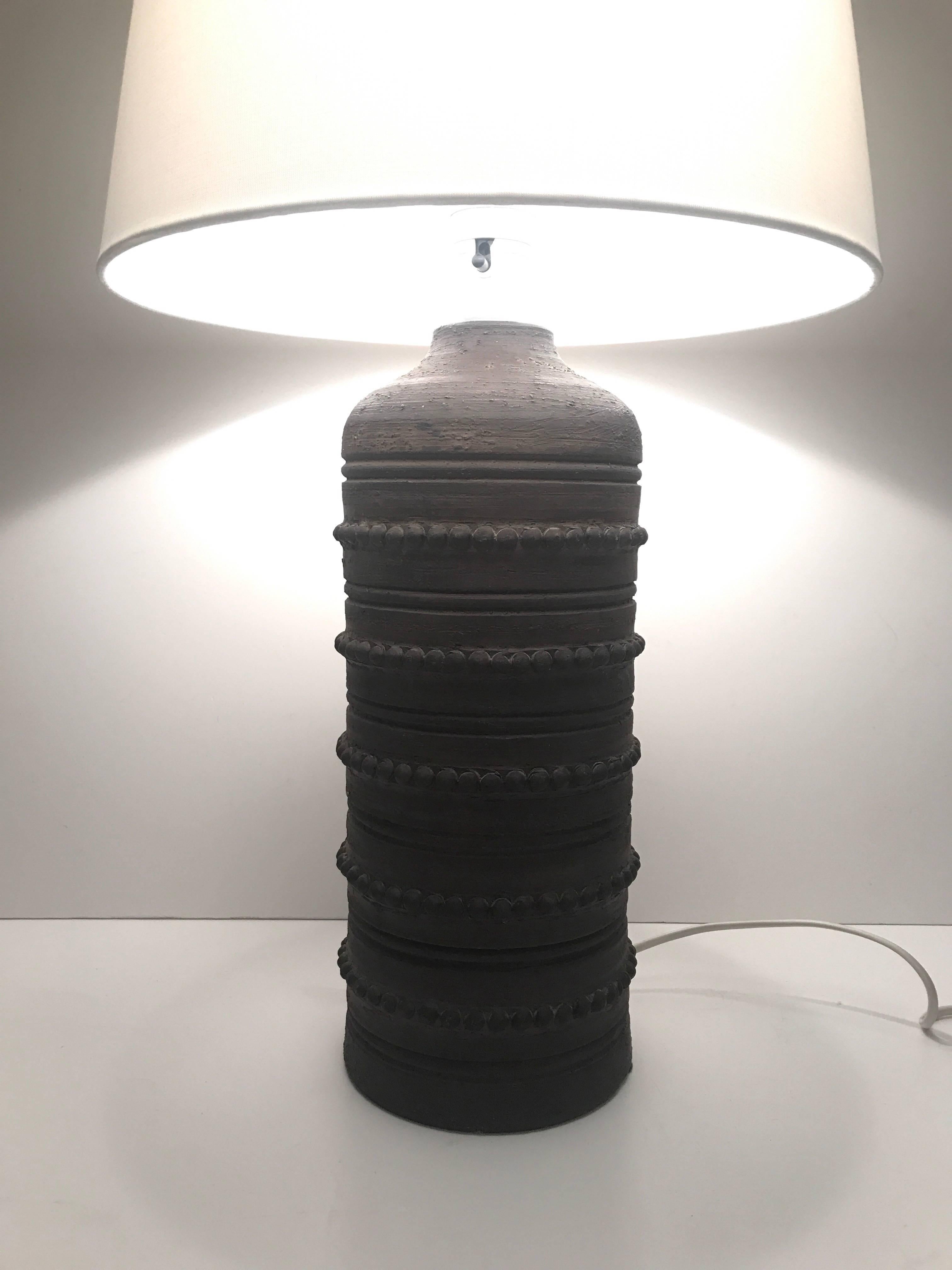 Large Swedish Ceramic Table Lamp by Italian Manufacturer Bitossi, 1960 In Excellent Condition For Sale In Drottningholm, SE