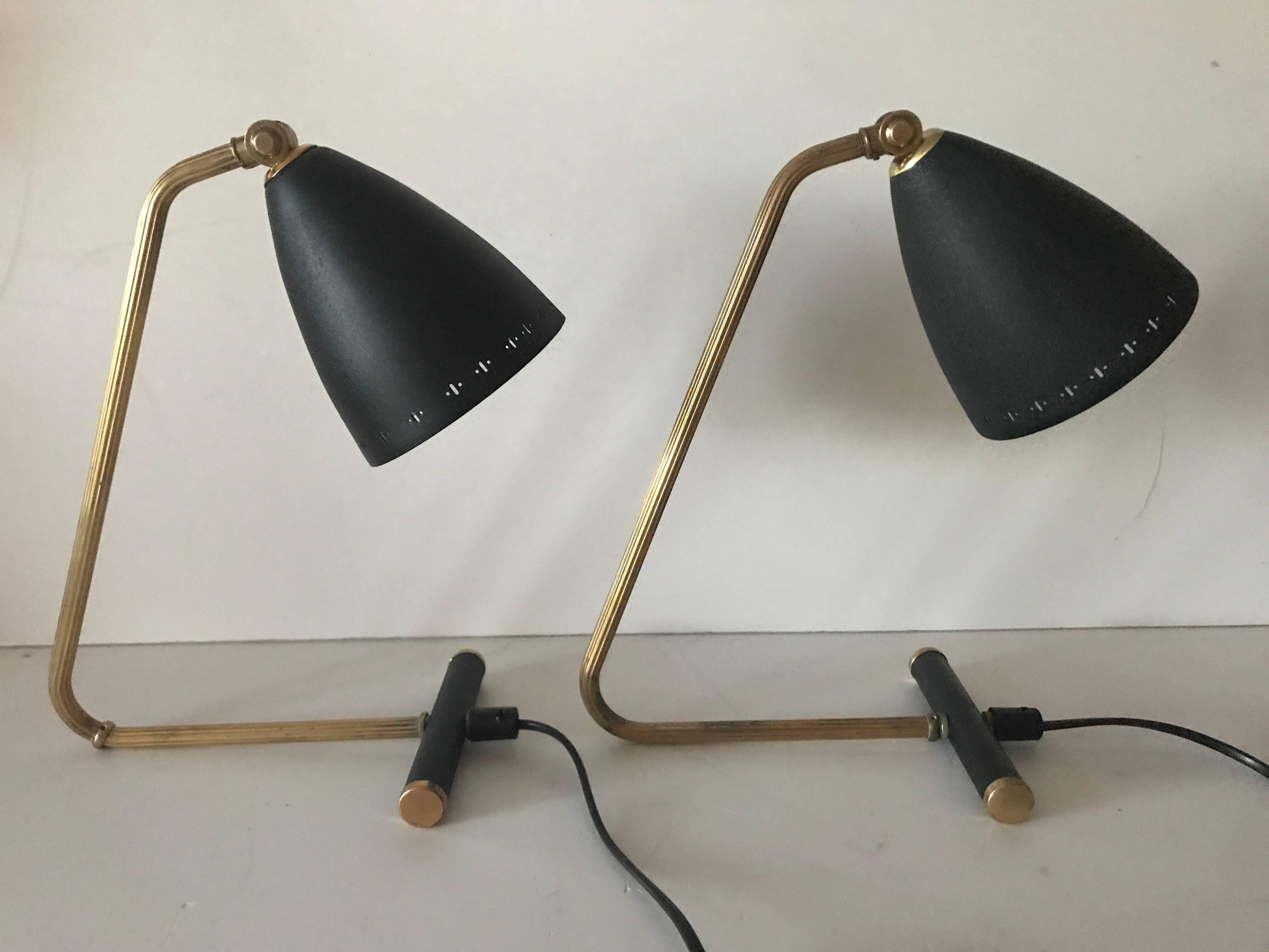 Scandinavian Modern Pair of Rare 1950 Swedish EWÅ Metal and Brass Table Lamps in Italian Style For Sale