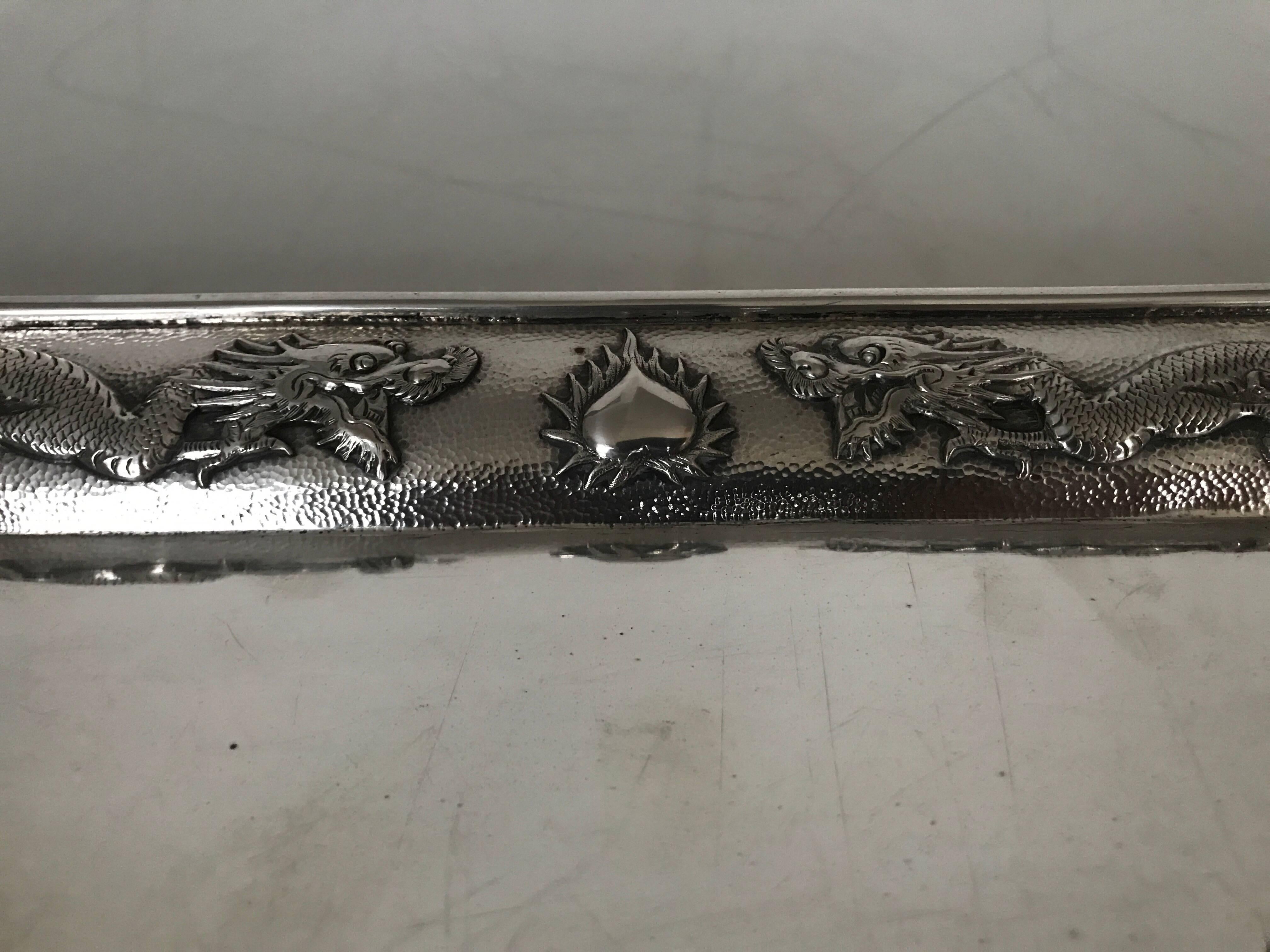 Massive Chinese Footed Dragon Export Silver Tray Made by Luen Hing  In Excellent Condition For Sale In Drottningholm, SE