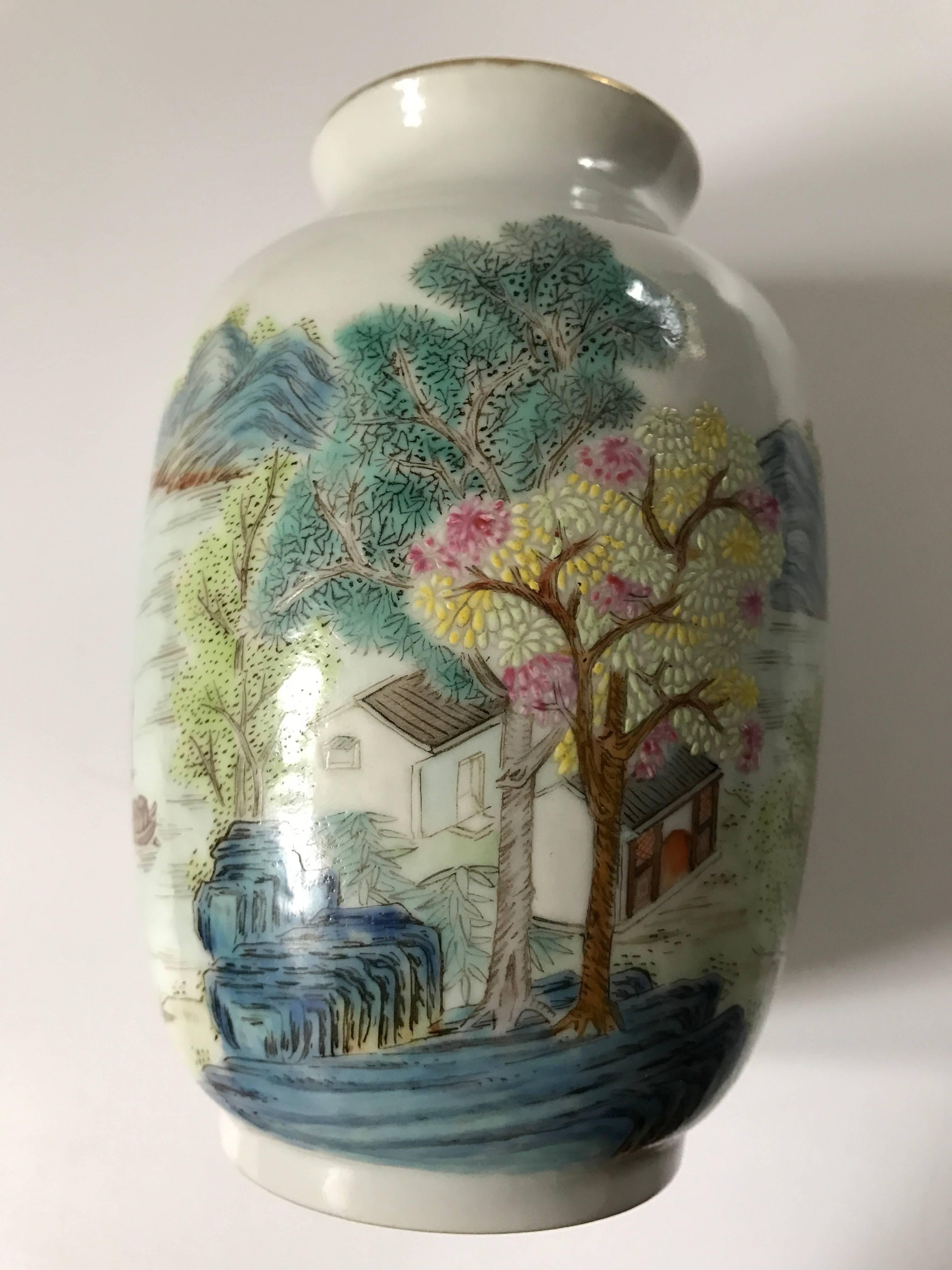 Early 20th Century Republic Period Chinese Fam, Rose Qianlong Mark Lantern Vase For Sale 1