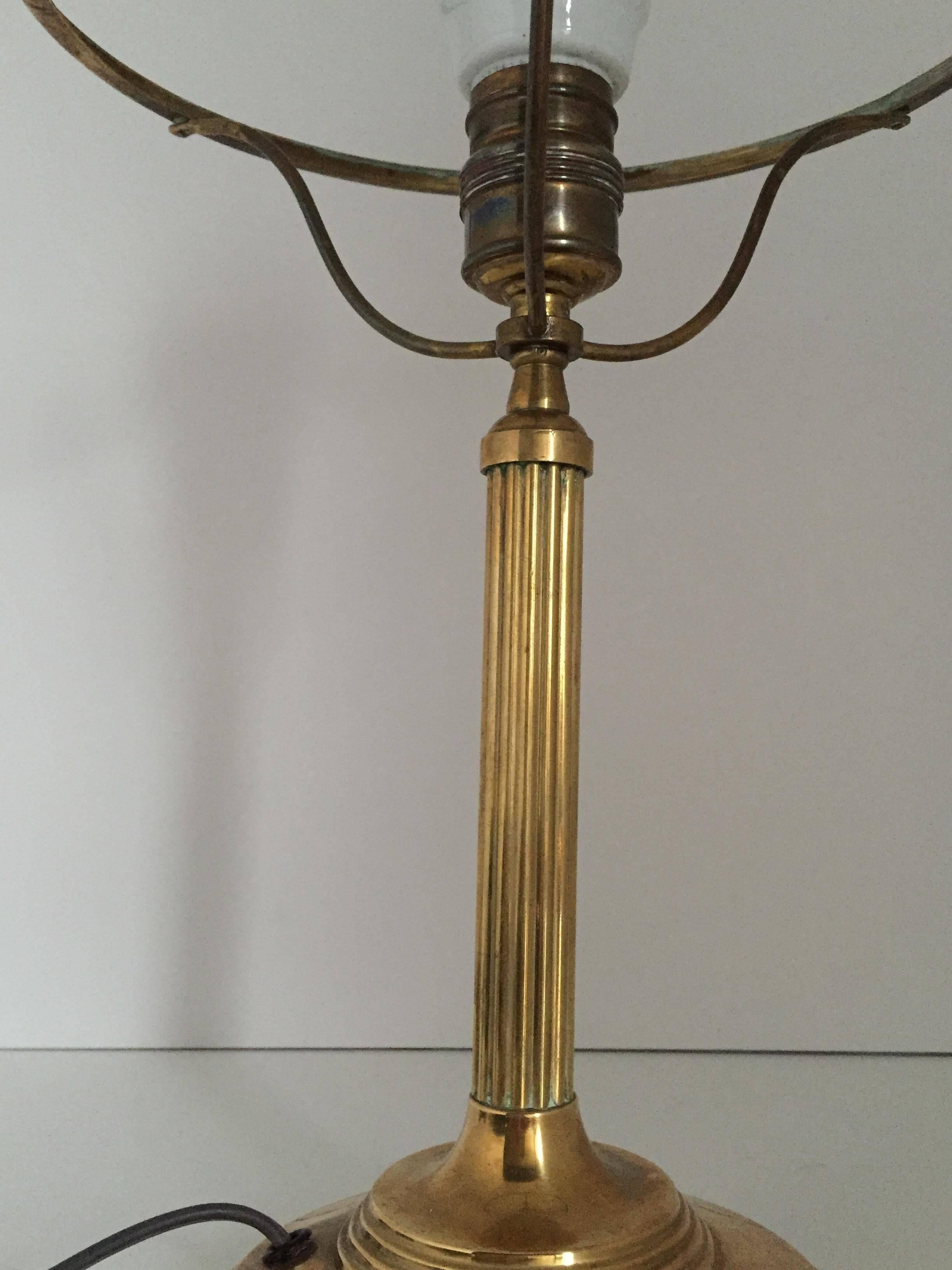 1925 Swedish Grace Art Nouveau Jugend Brass and Glass Lamp In Excellent Condition For Sale In Drottningholm, SE