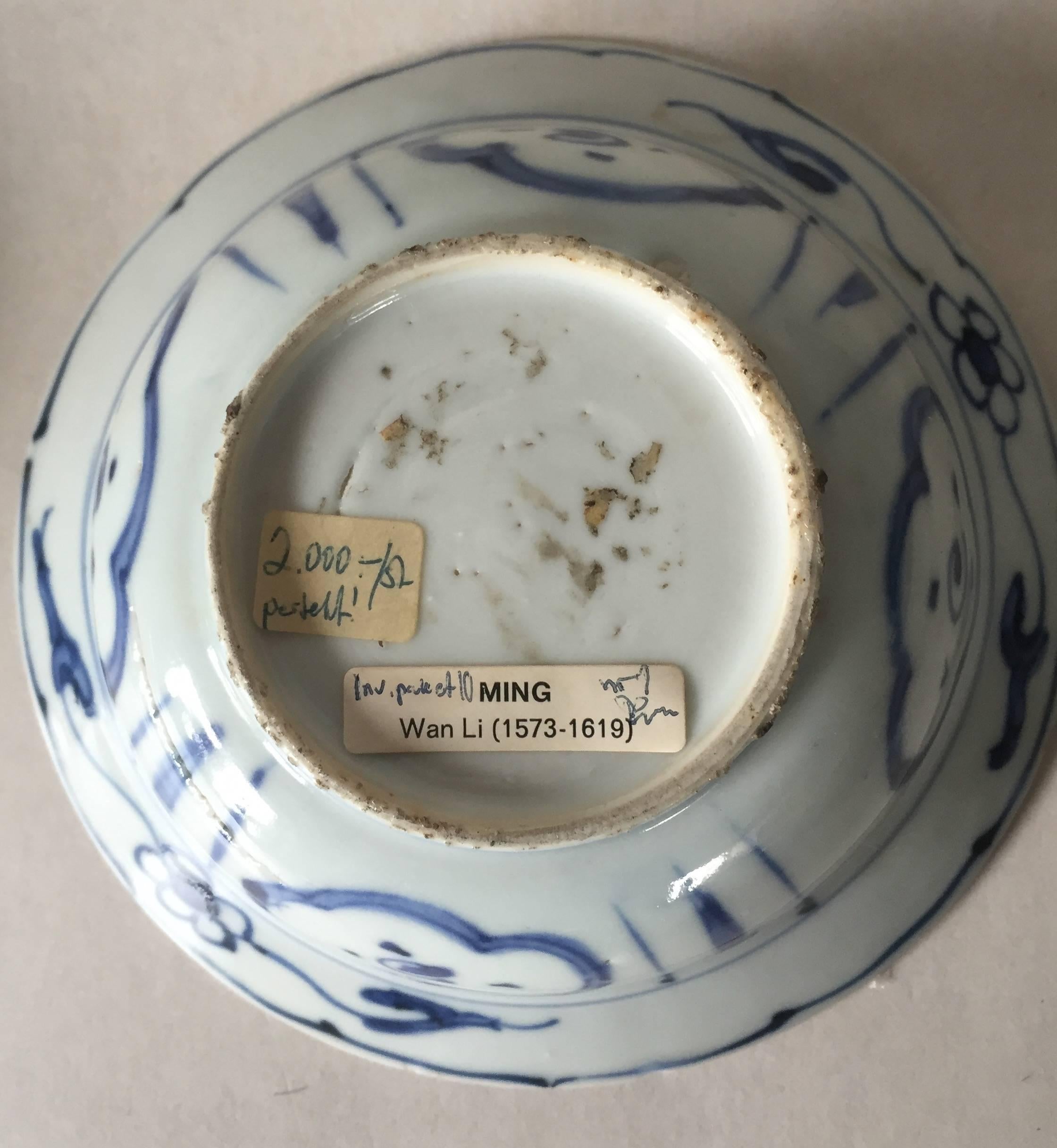 Wanli Pair of Chinese Klapmuts Bowls or Kraak Bowls For Sale 1