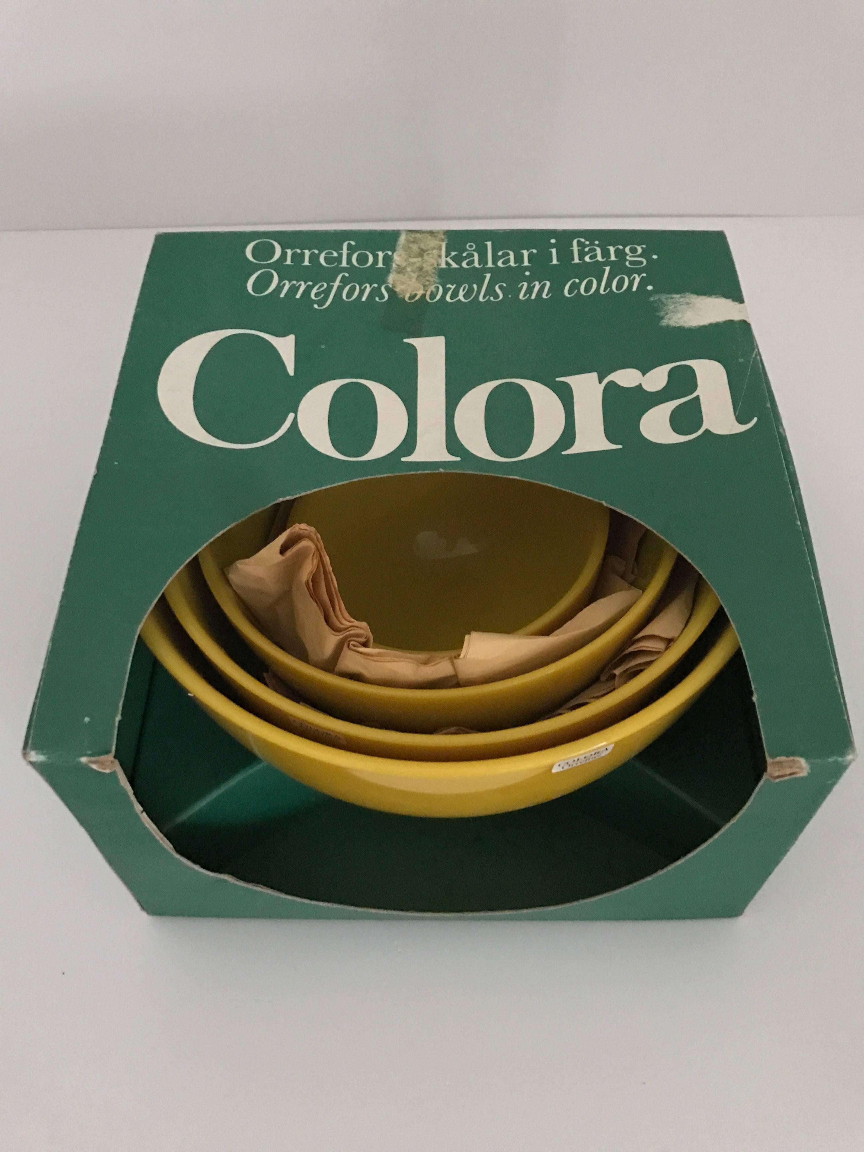 Mid-20th Century Swedish Orrefors Colora Bowls Four Pieces Set Sven Palmqvist For Sale 3