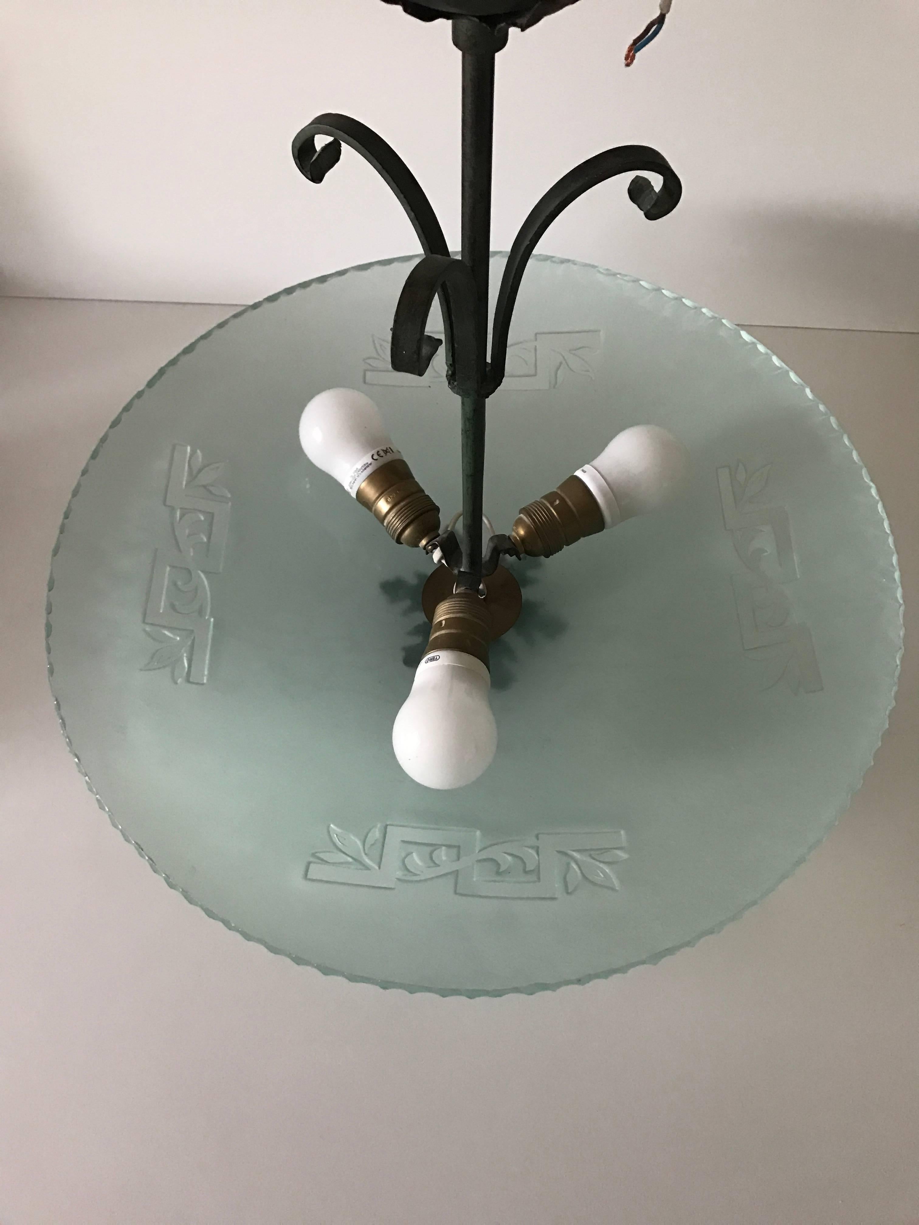 1935 Art Deco Swedish Frosted and Etched Glass Pendant For Sale 2