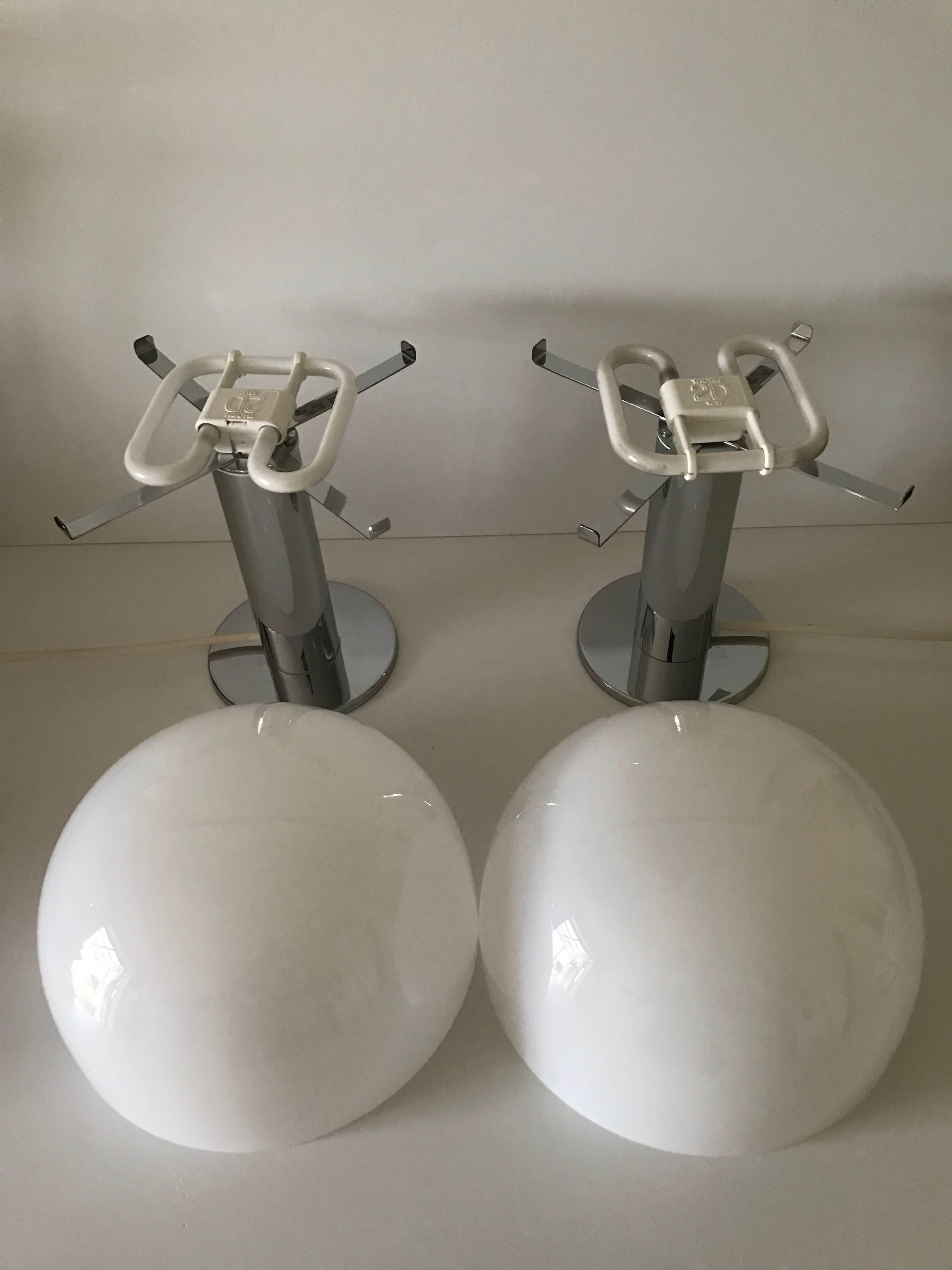 1980 pair of Swedish Falkenberg table lamps, model Taiba.
A nice pair of acrylic, chrome steel table lamps, made by Falkenbergs Belysning In the 1980´s. the condition is perfect without any flaws or damages. The height is 36cm and the diameter of