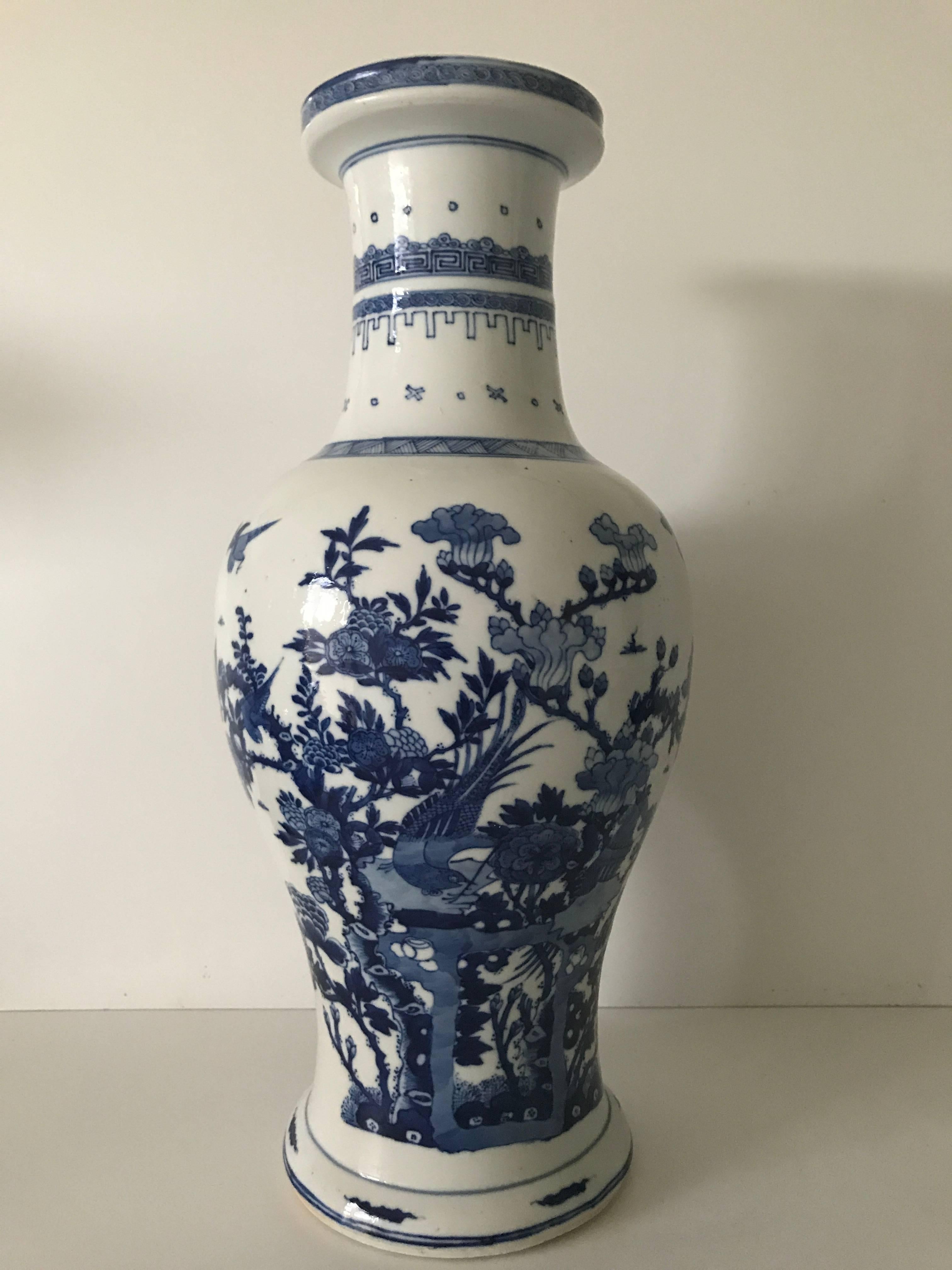 Late 20th century Chinese Guangxu mirror pair Kangxi style porcelain vases.
This beautiful pair of Kangxi style mirror vases were made in the 20th century.
This pair is in a pristine condition and without any damages, cracks or repairs. There are